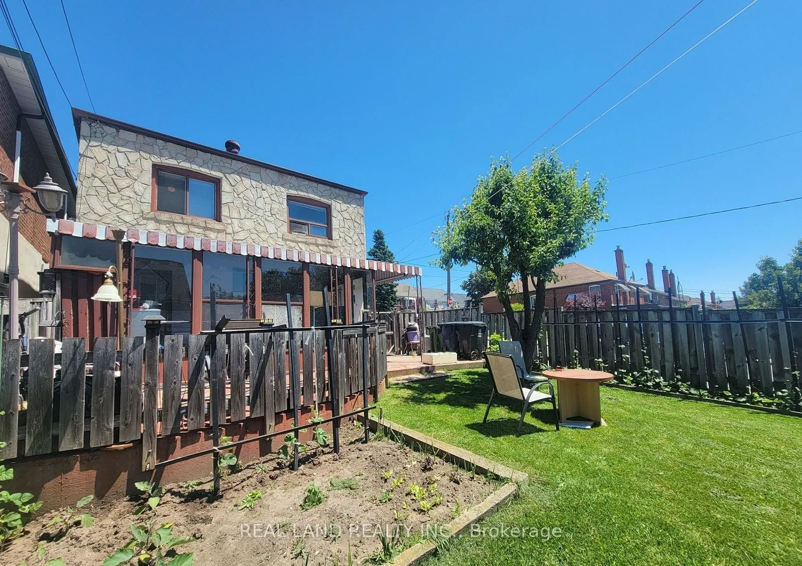 252 Scott Road, #Main