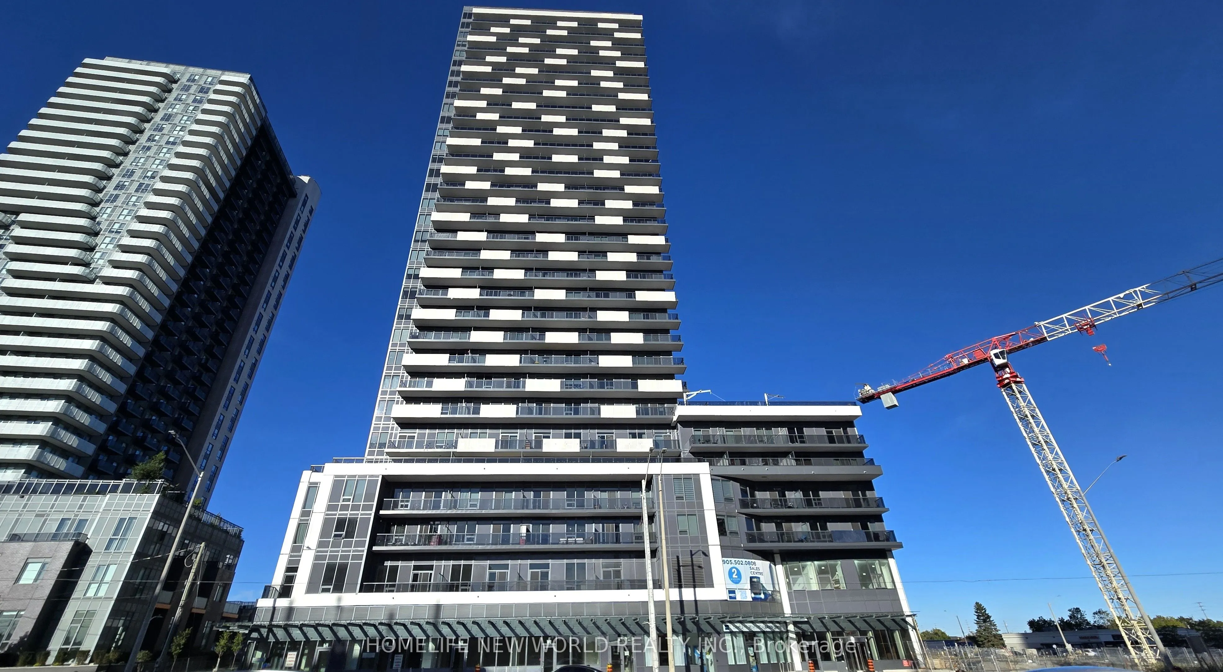 5081 Hurontario Street, #214