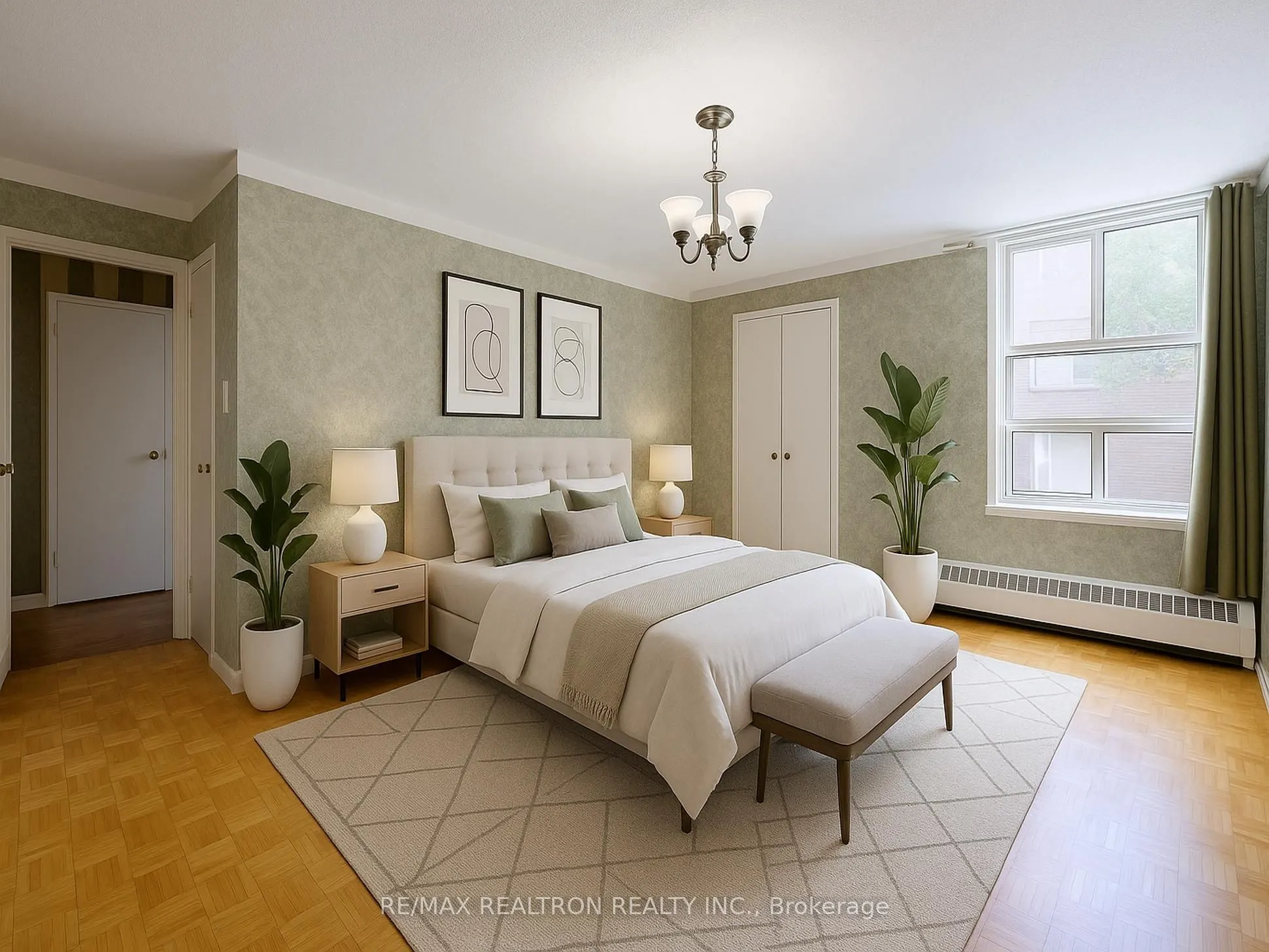 360 Ridelle Avenue, #410