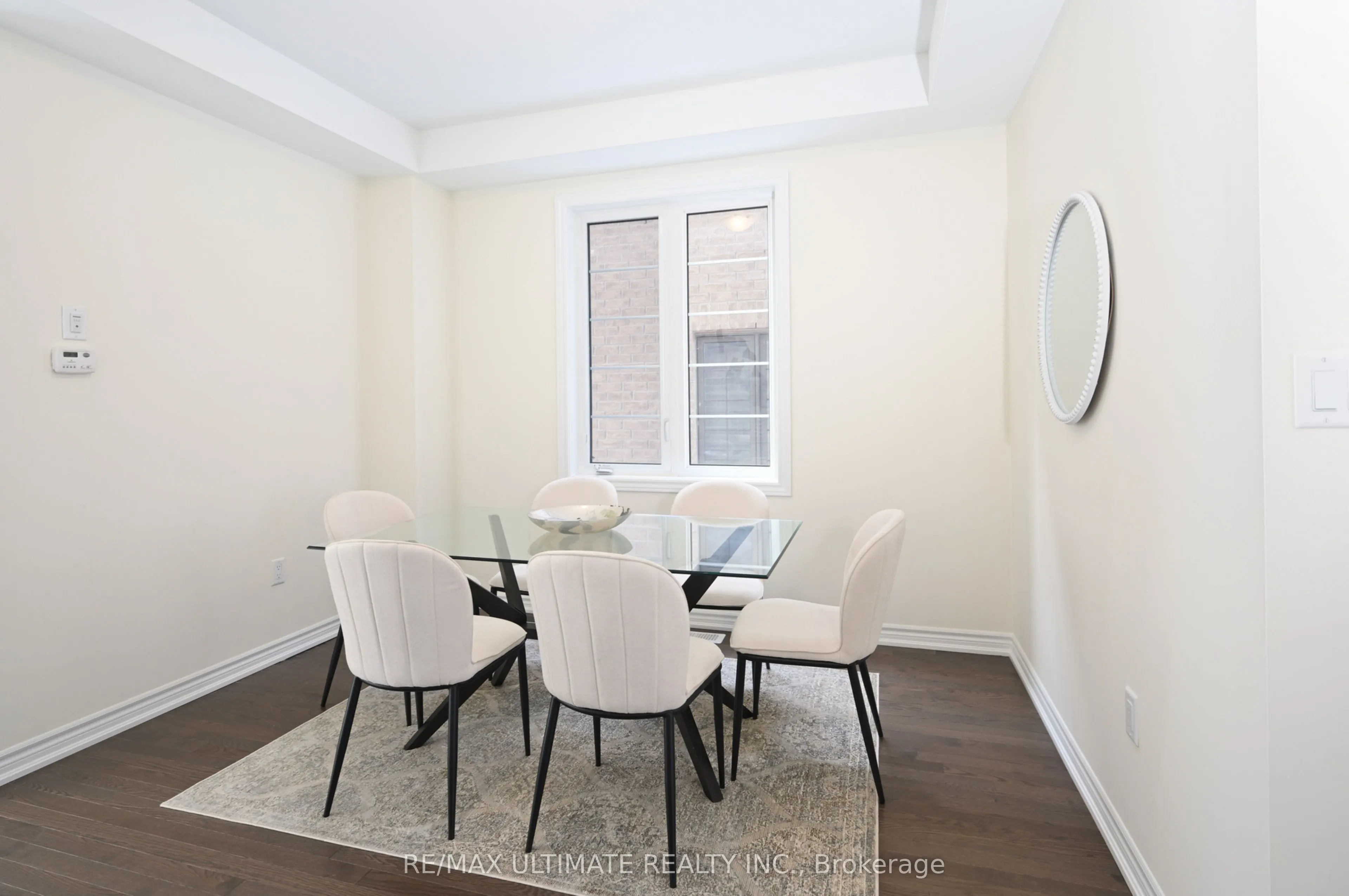 18 Thresher Street