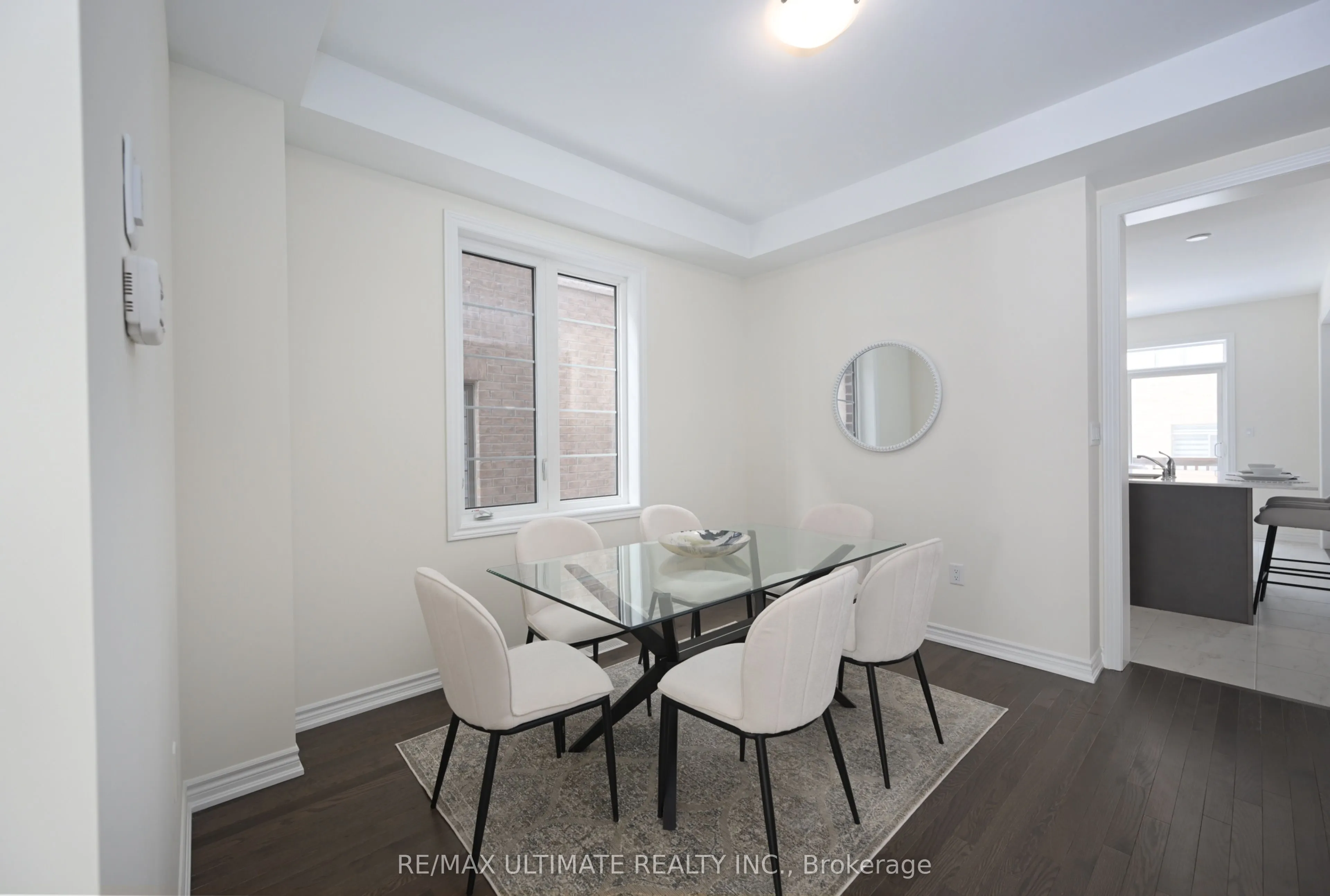 18 Thresher Street