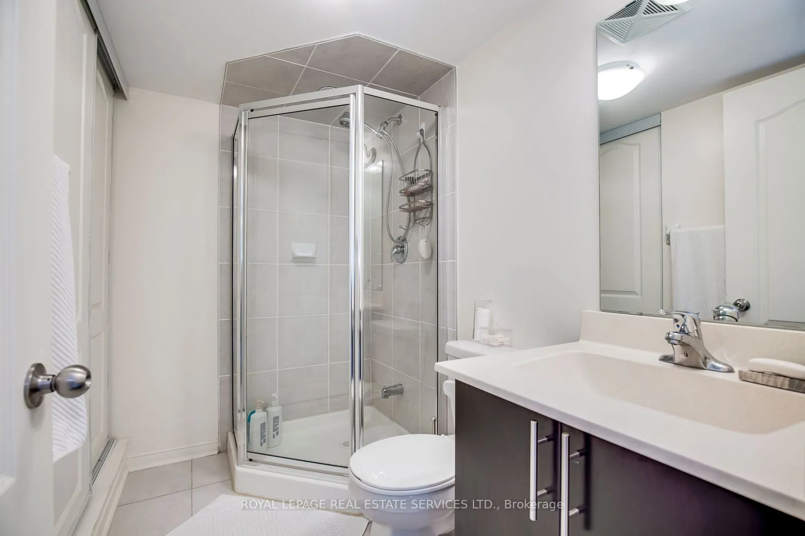 5605 Oscar Peterson Boulevard, #3
