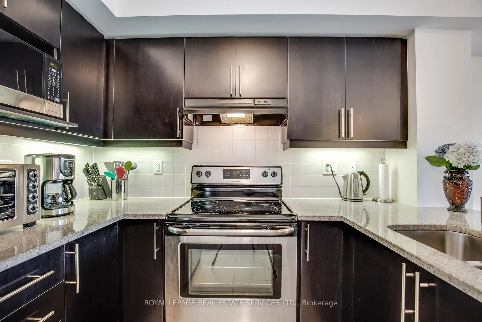 5605 Oscar Peterson Boulevard, #3