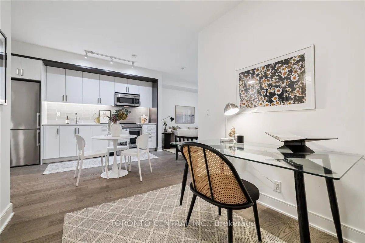 1575 Lakeshore Road W, #237