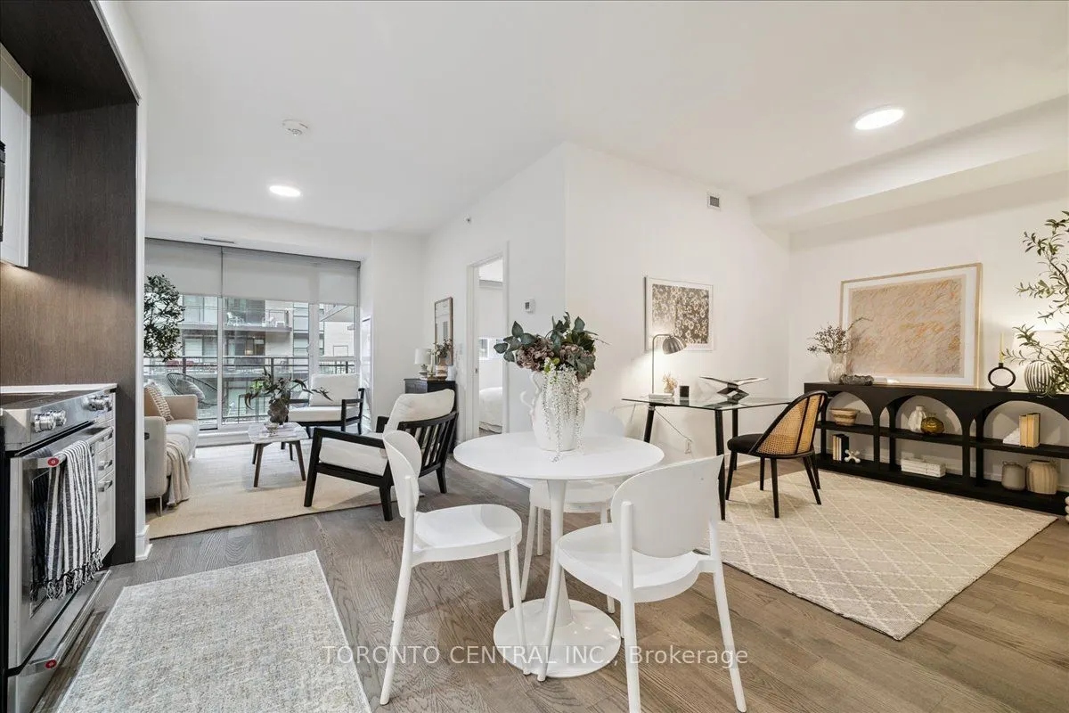 1575 Lakeshore Road W, #237