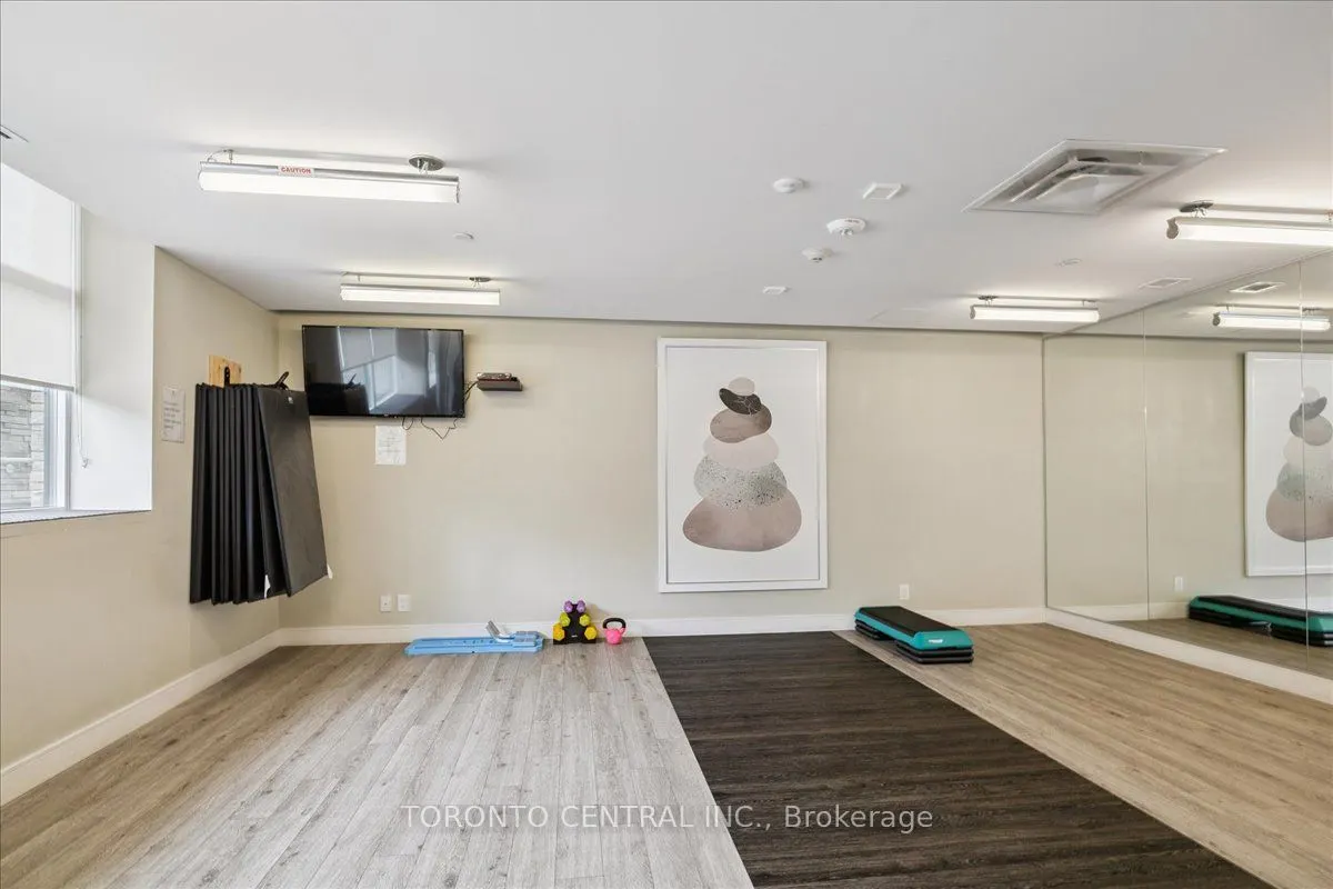 1575 Lakeshore Road W, #237