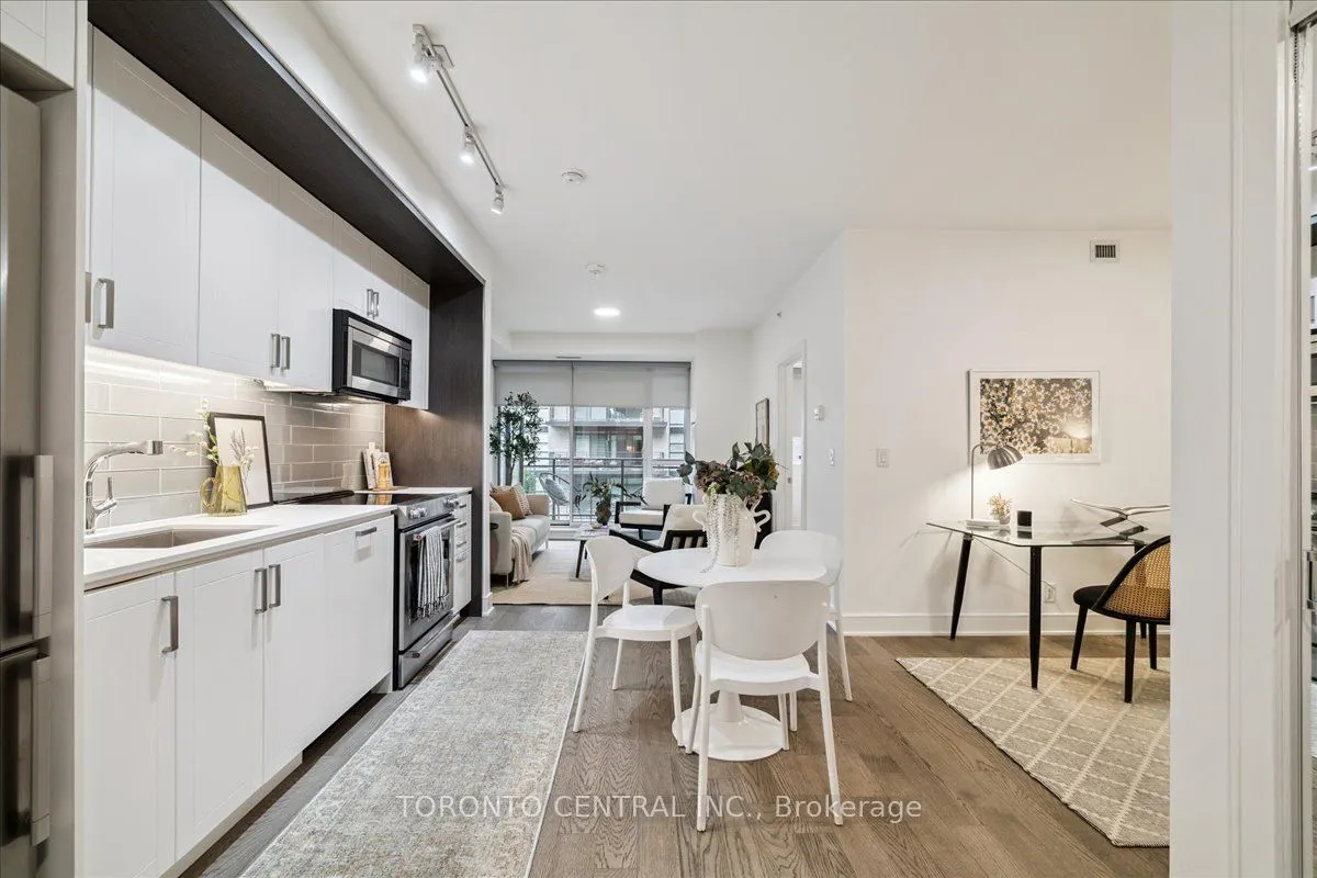 1575 Lakeshore Road W, #237