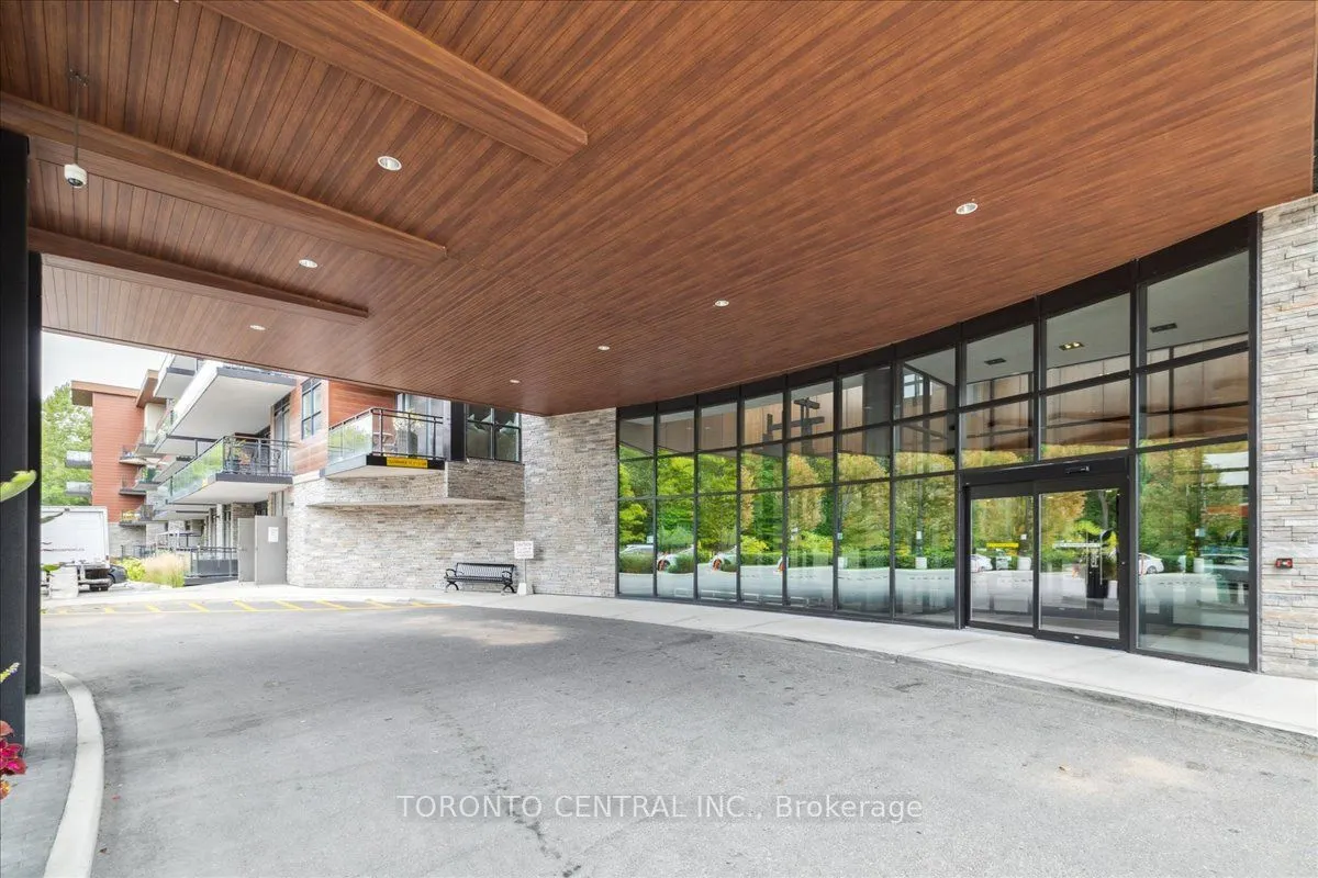 1575 Lakeshore Road W, #237
