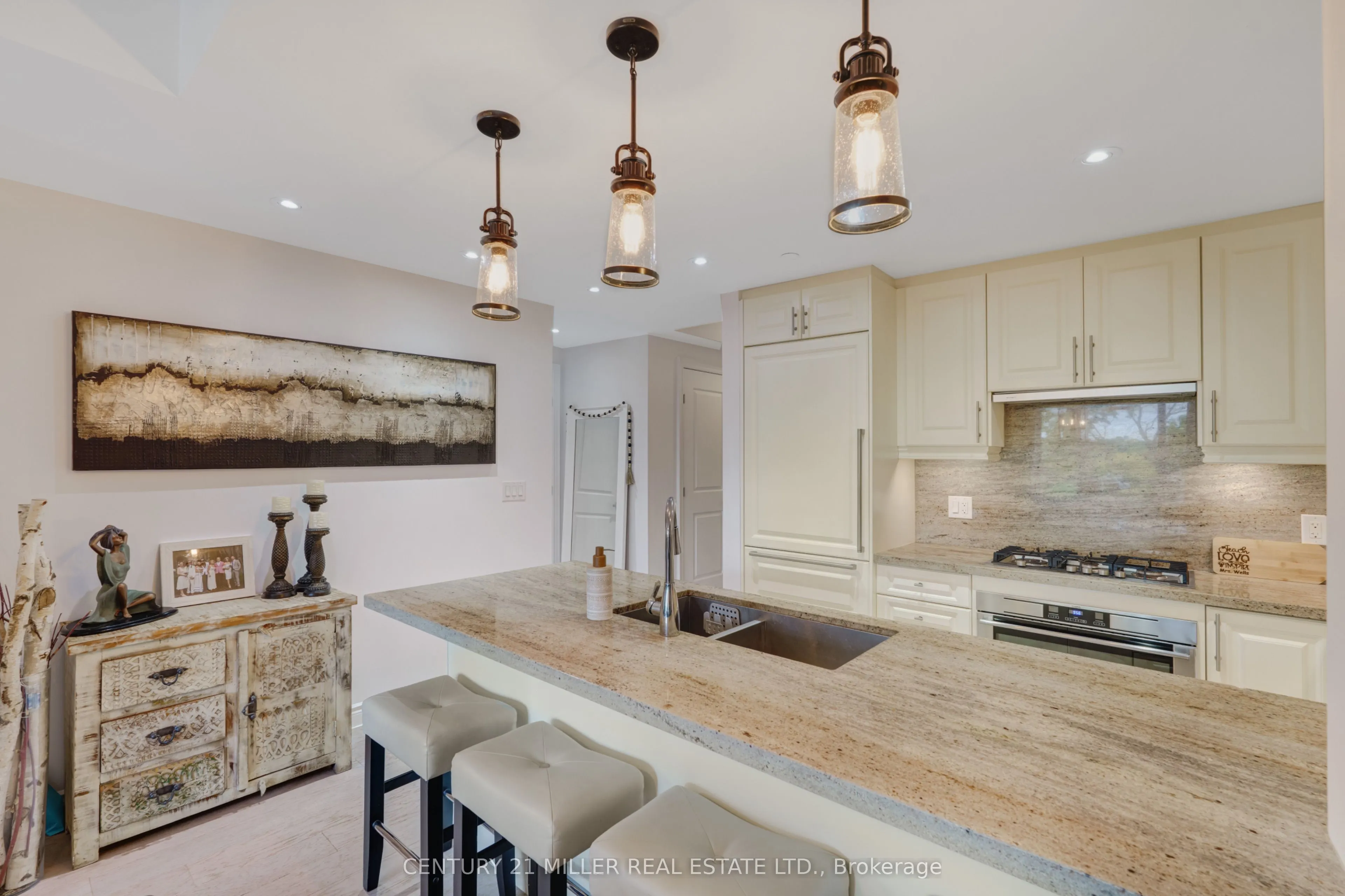 3500 Lakeshore Road W, #511