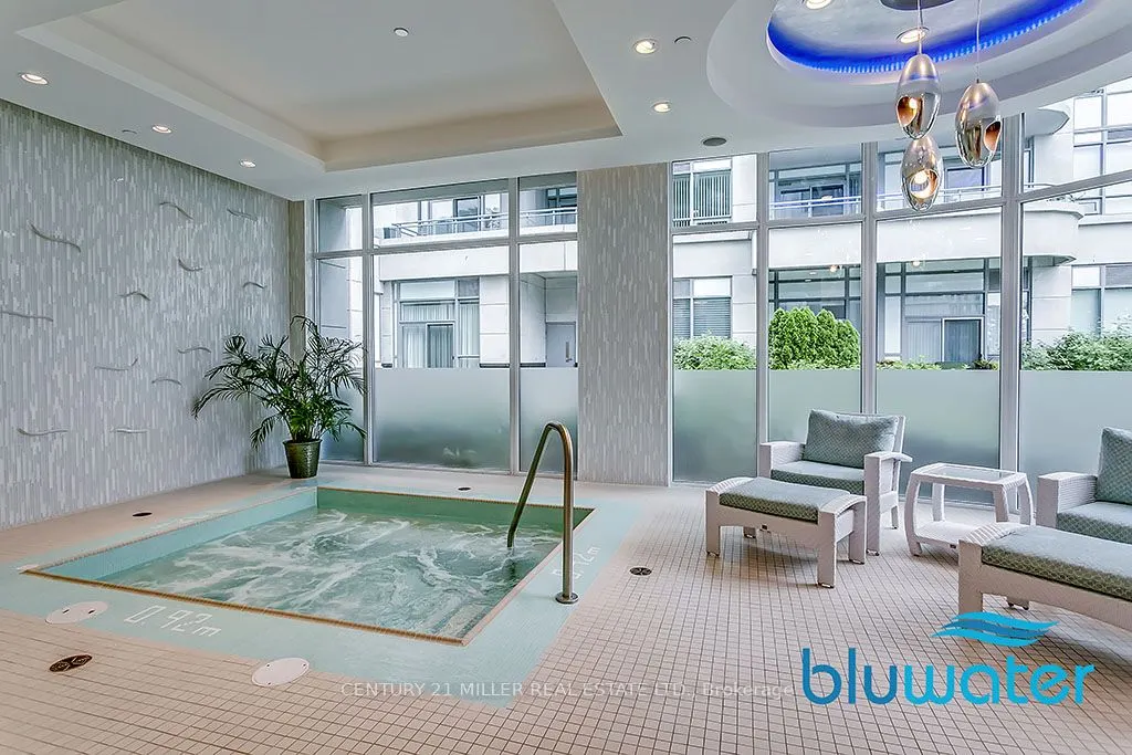 3500 Lakeshore Road W, #511
