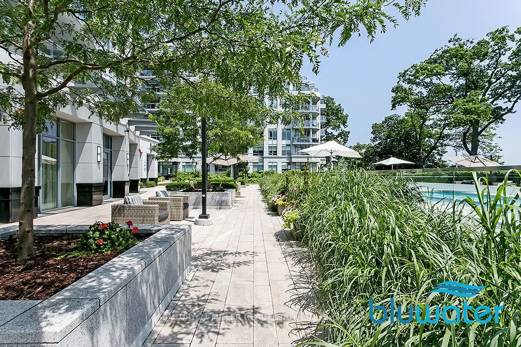 3500 Lakeshore Road W, #511