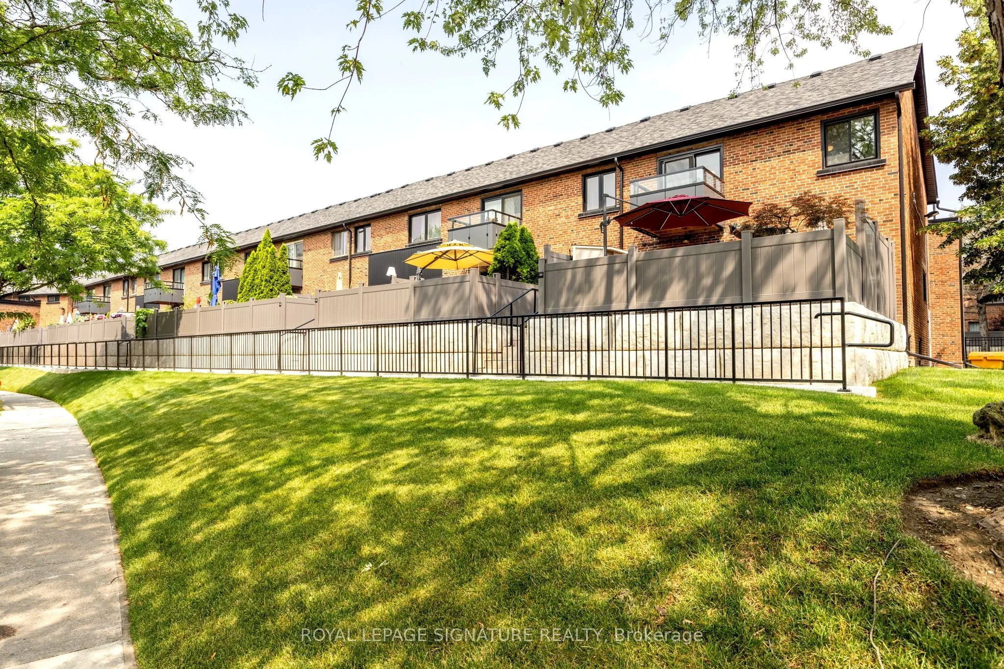51 Broadfield Drive, #44