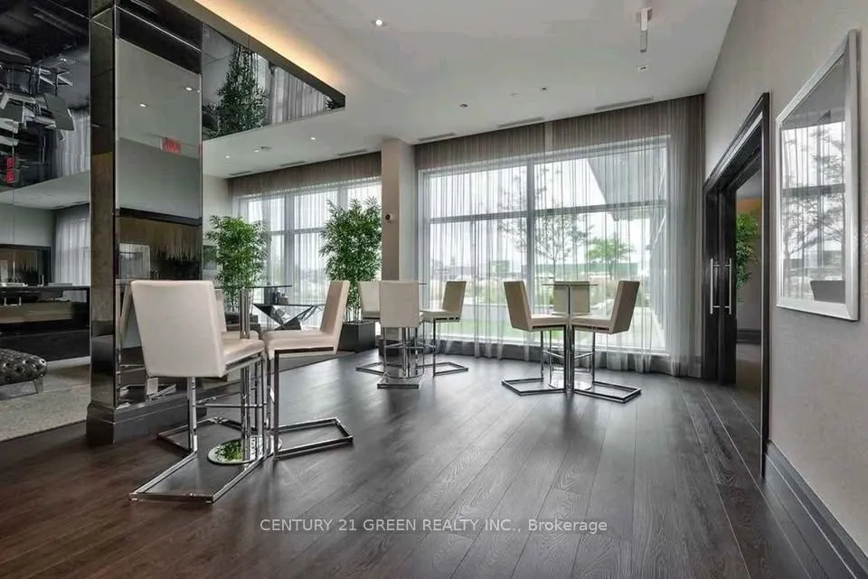 55 Speers Road, #911