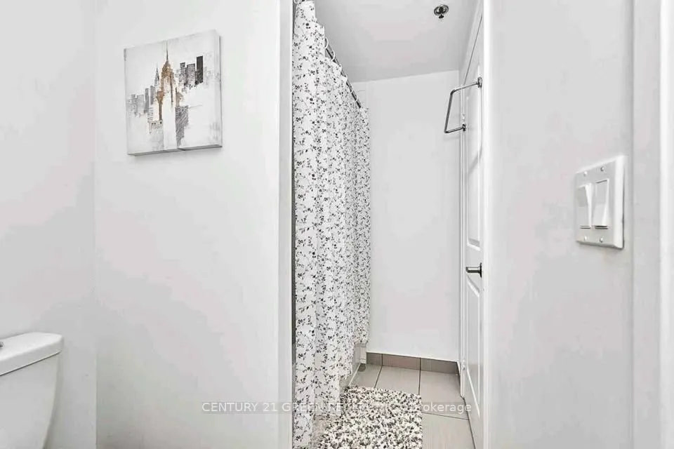 55 Speers Road, #911