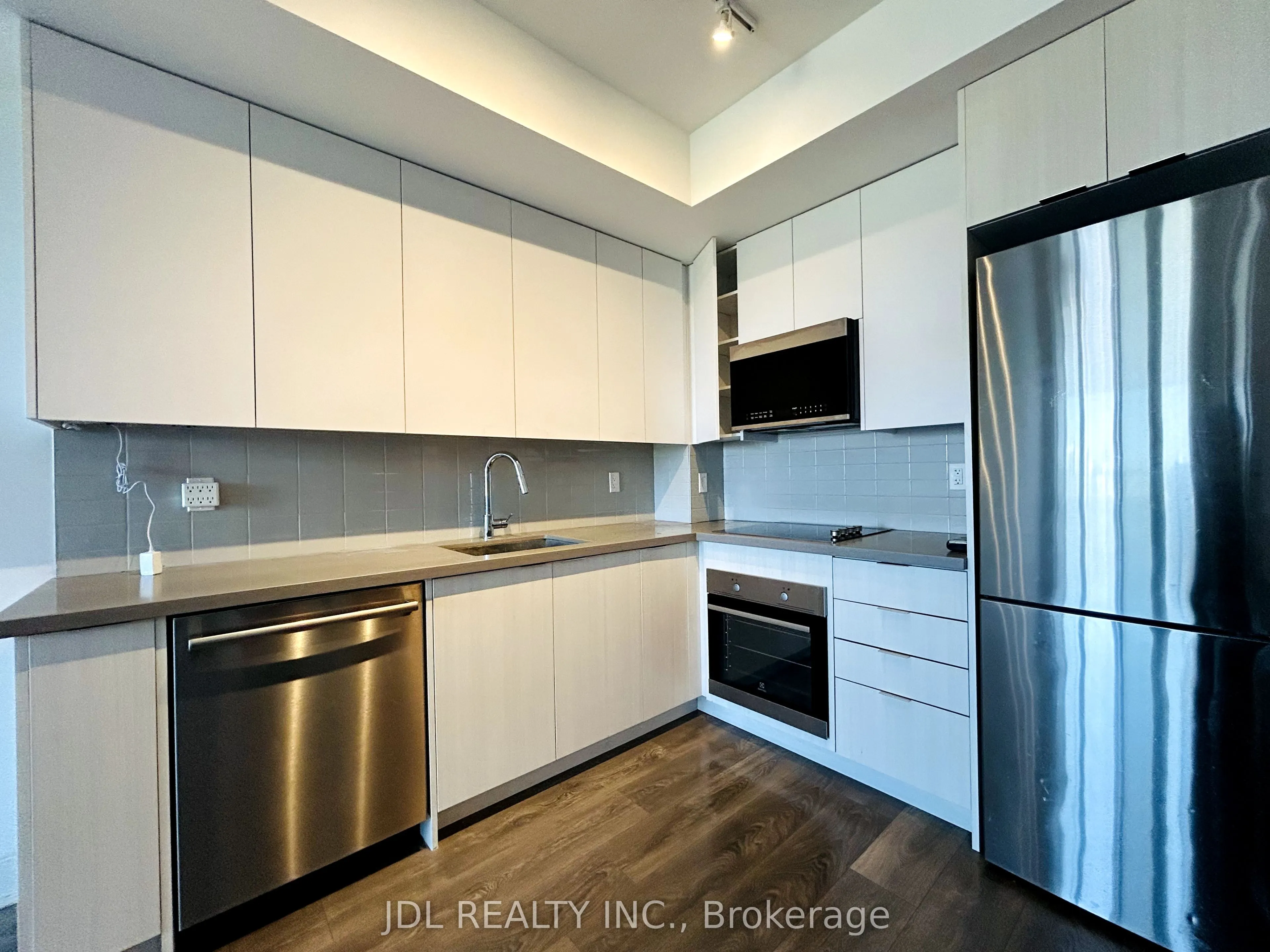 297 Oak Walk Drive, #1505