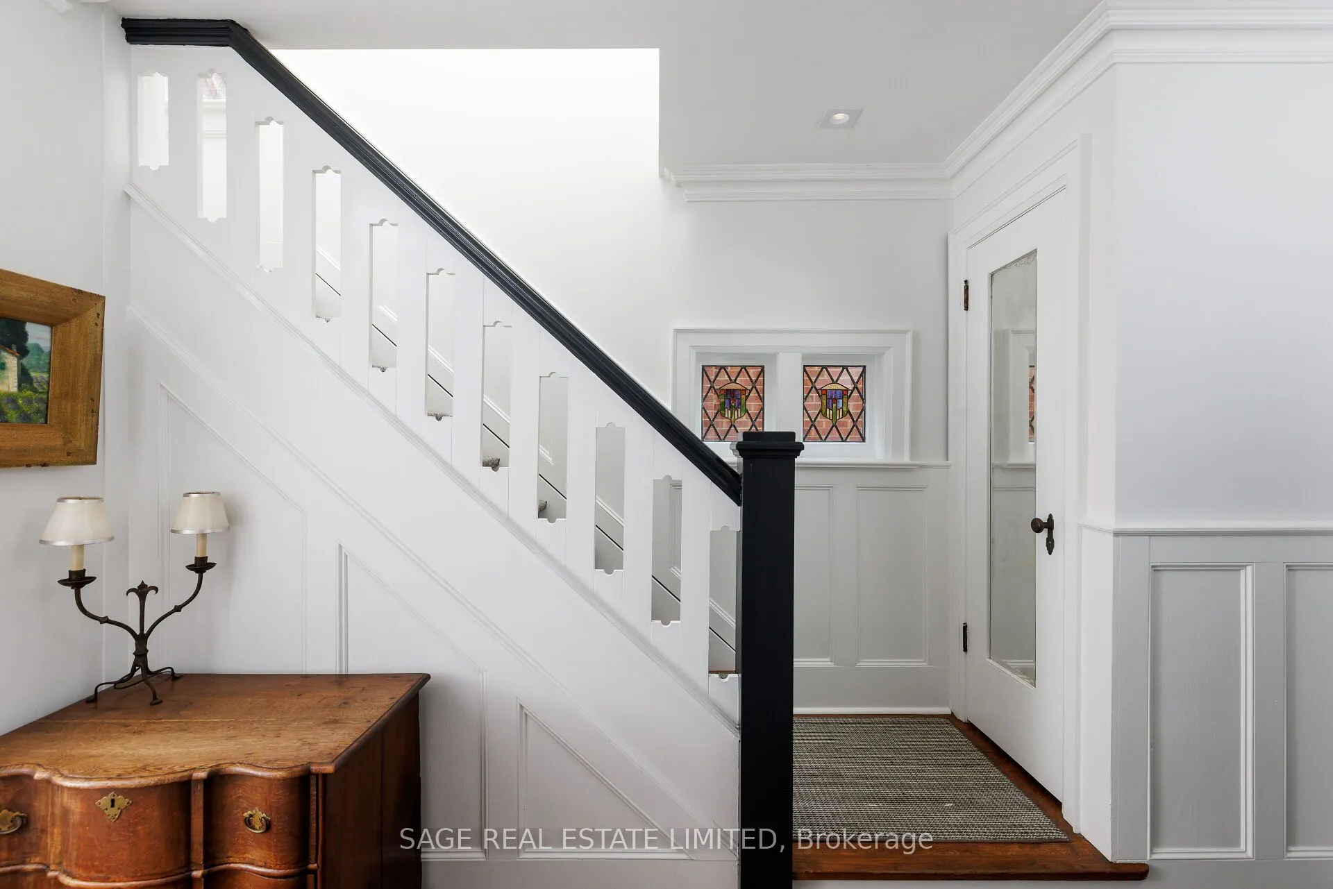 35 Grenview Boulevard N