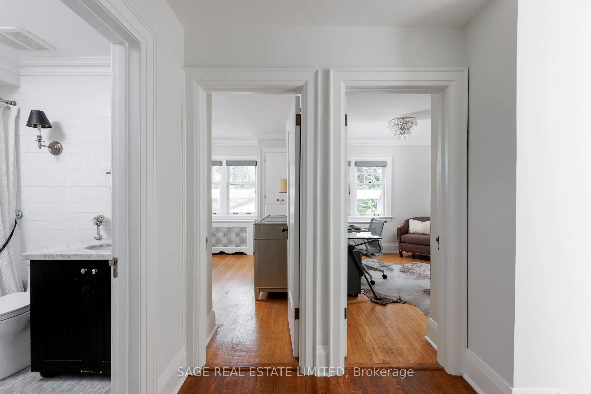 35 Grenview Boulevard N