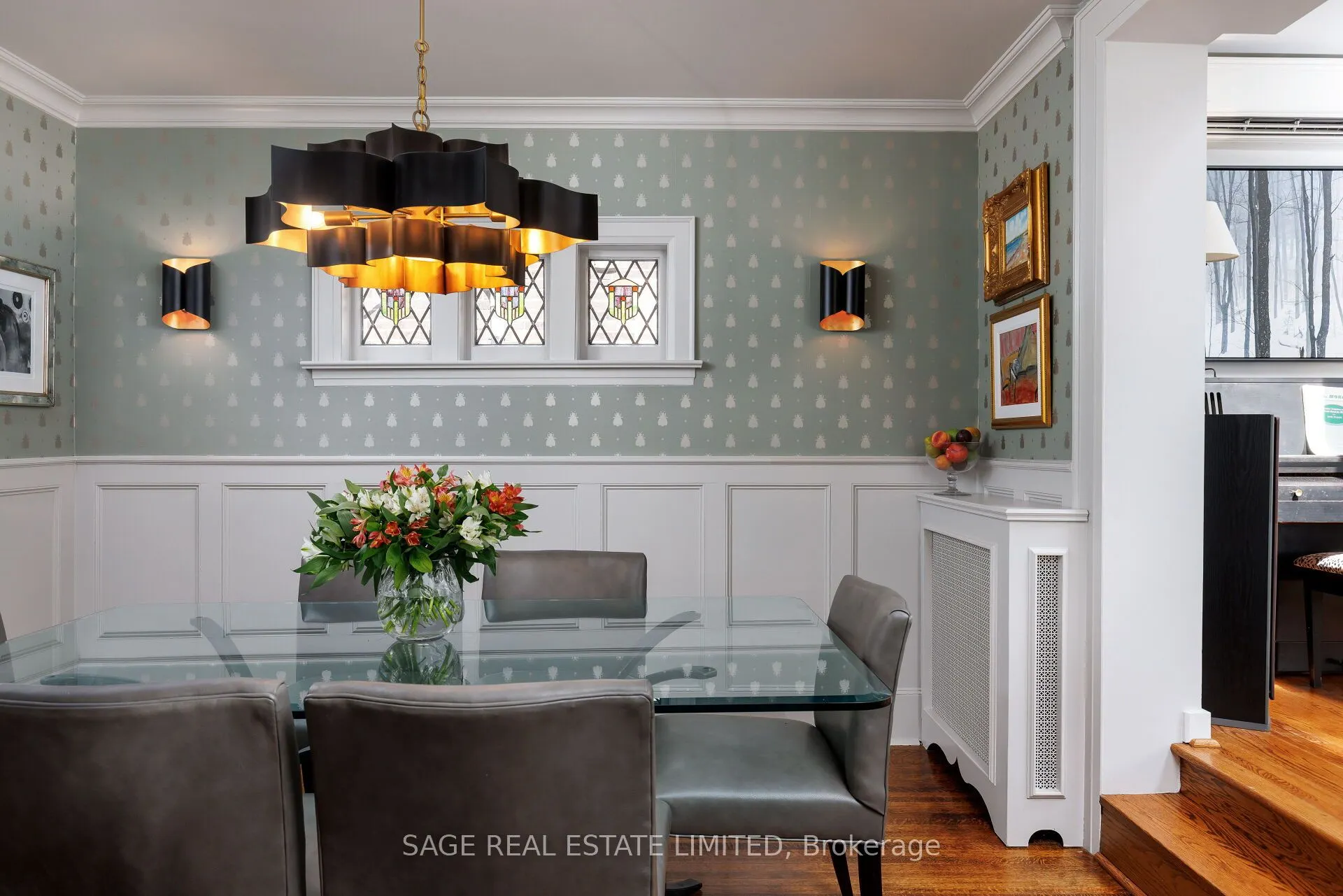 35 Grenview Boulevard N