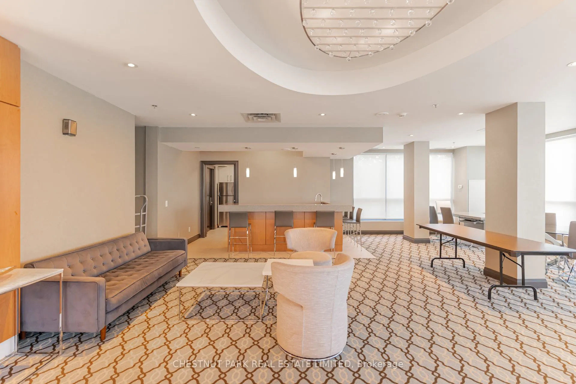 840 Queens Plate Drive, #205