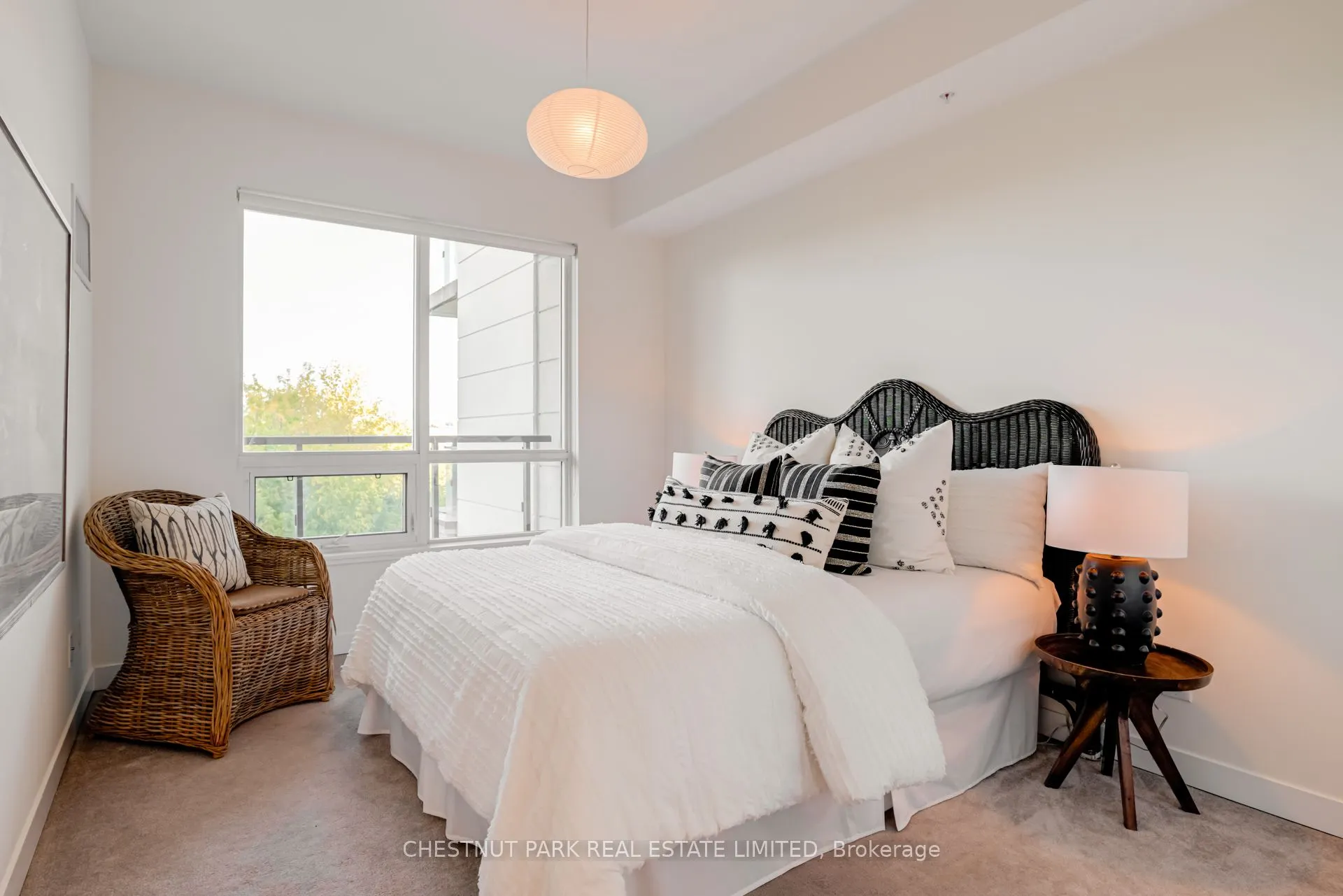 840 Queens Plate Drive, #205