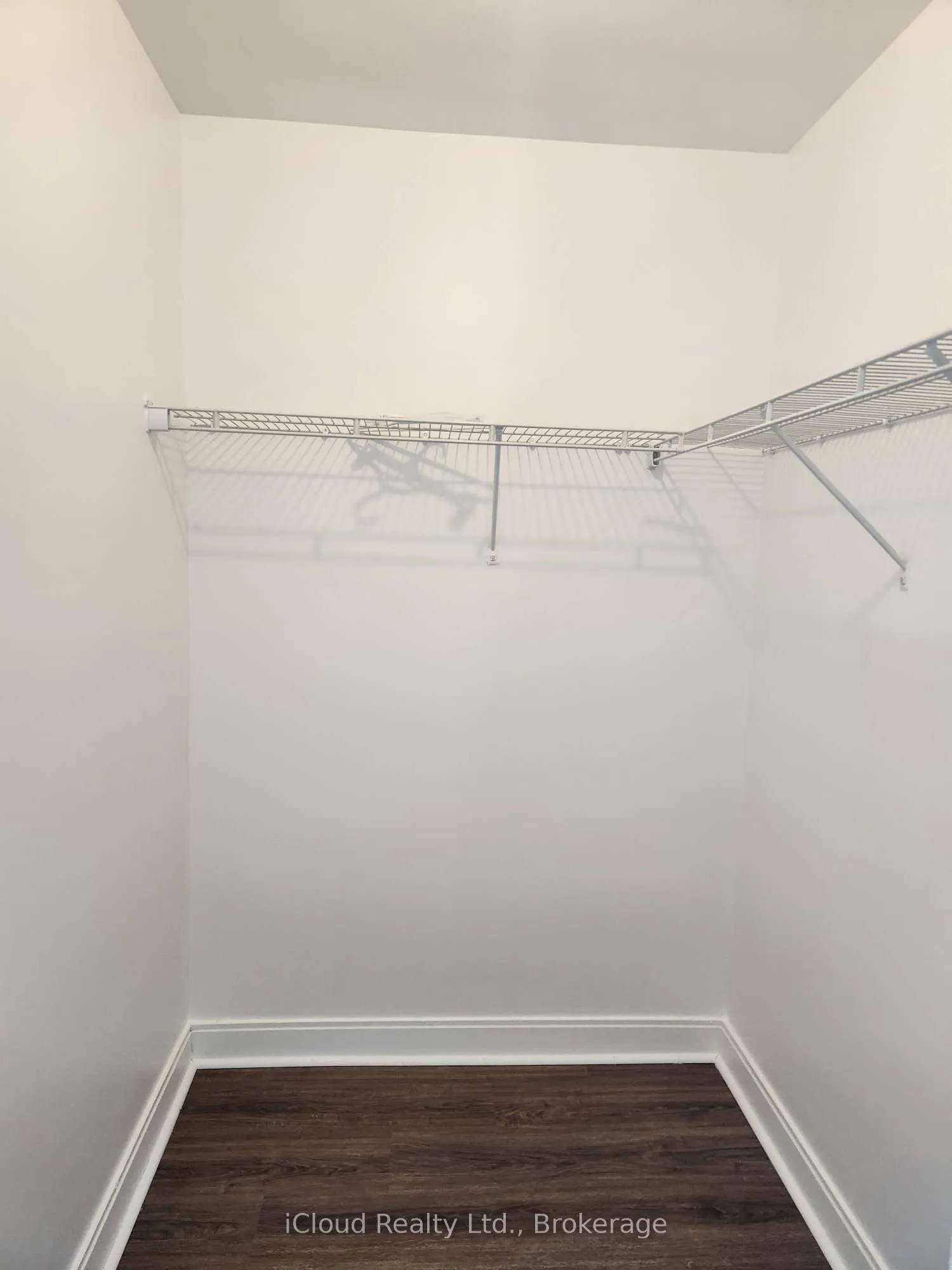 80 Absolute Avenue, #1907