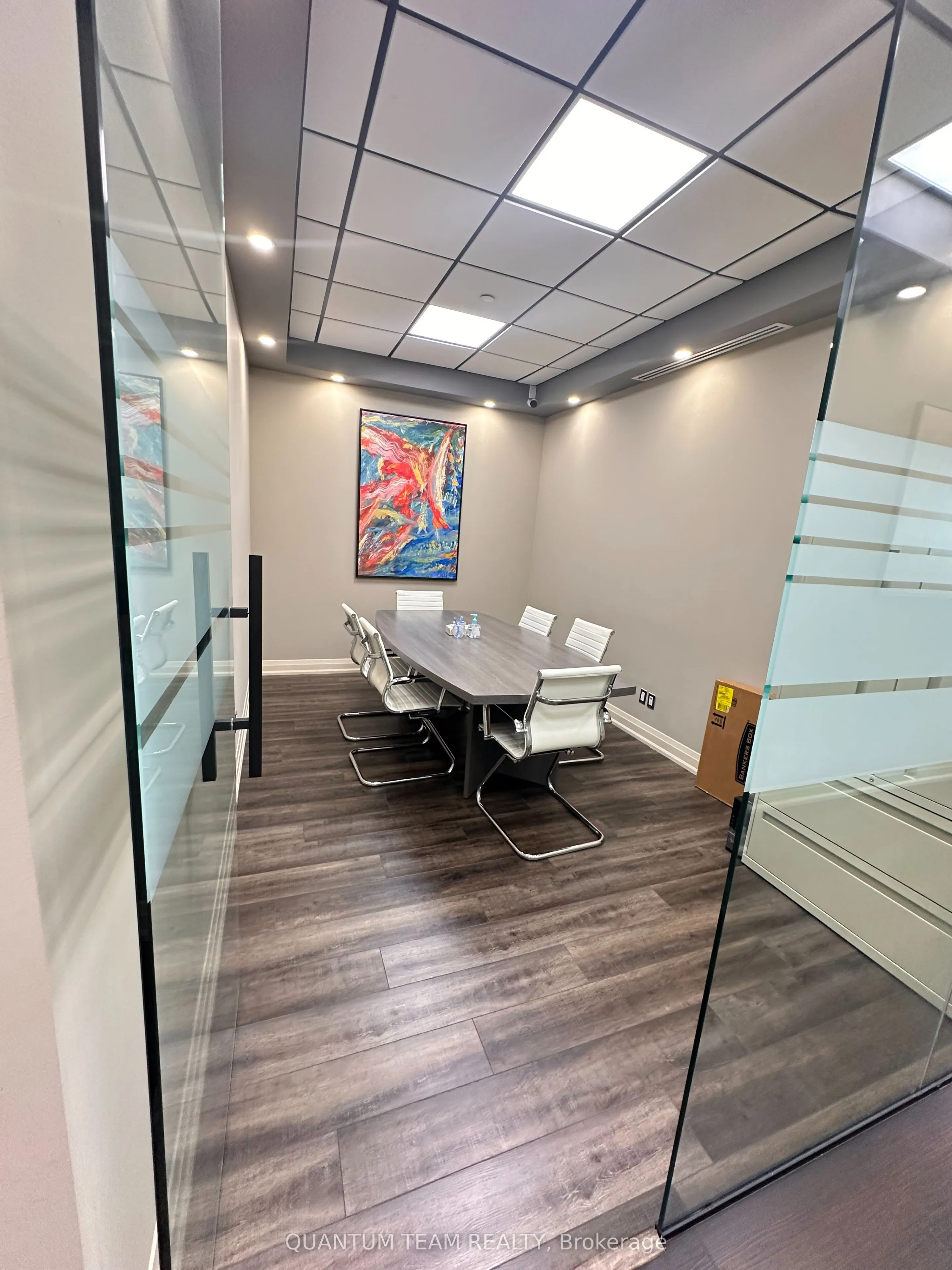 218 Export Boulevard, #310