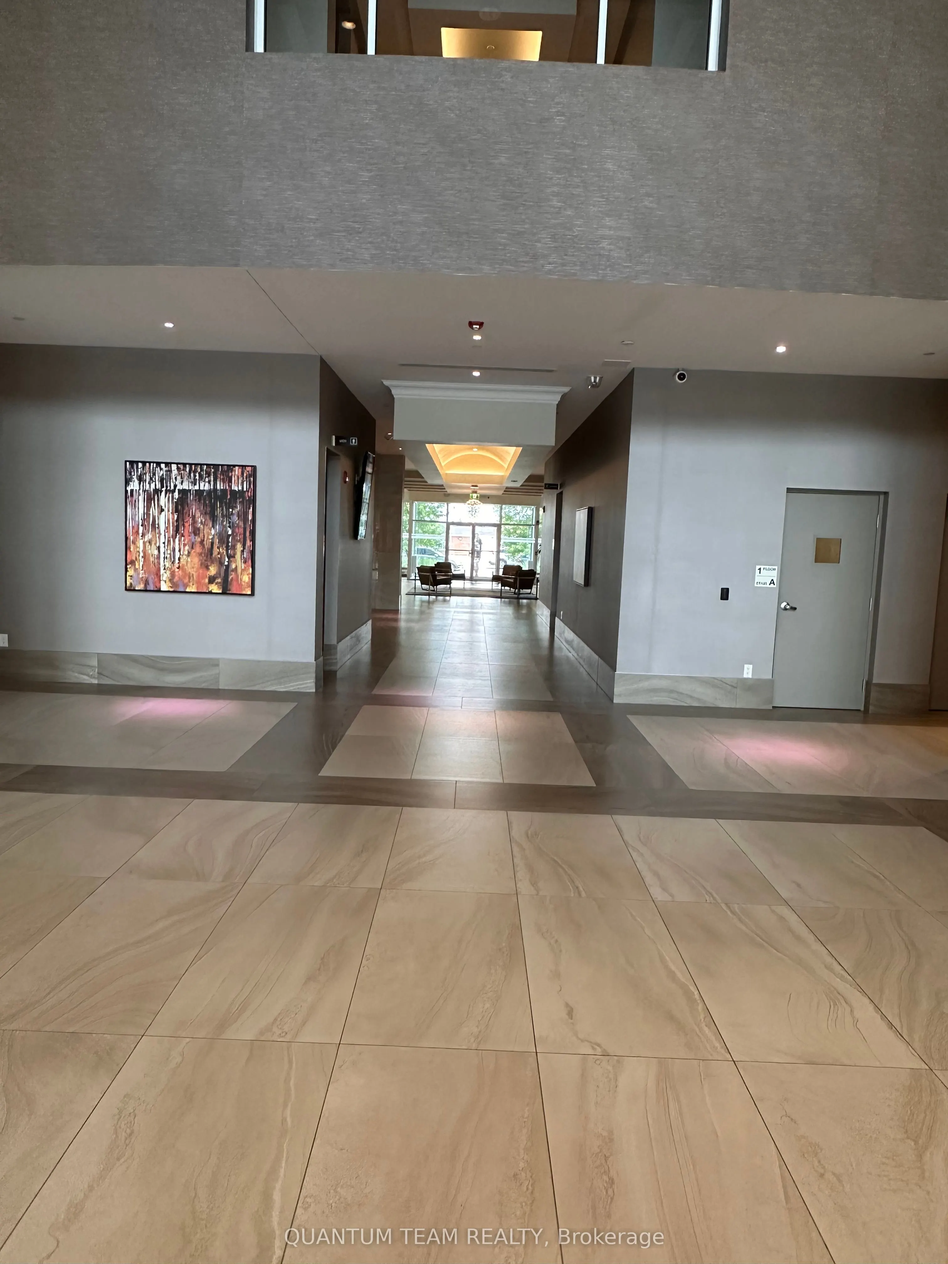 218 Export Boulevard, #310