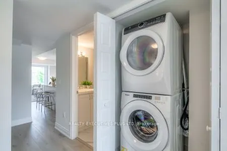 173 William Duncan Road, #2