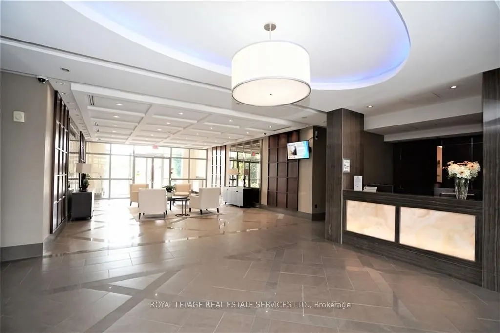 2470 Prince Michael Drive, #407