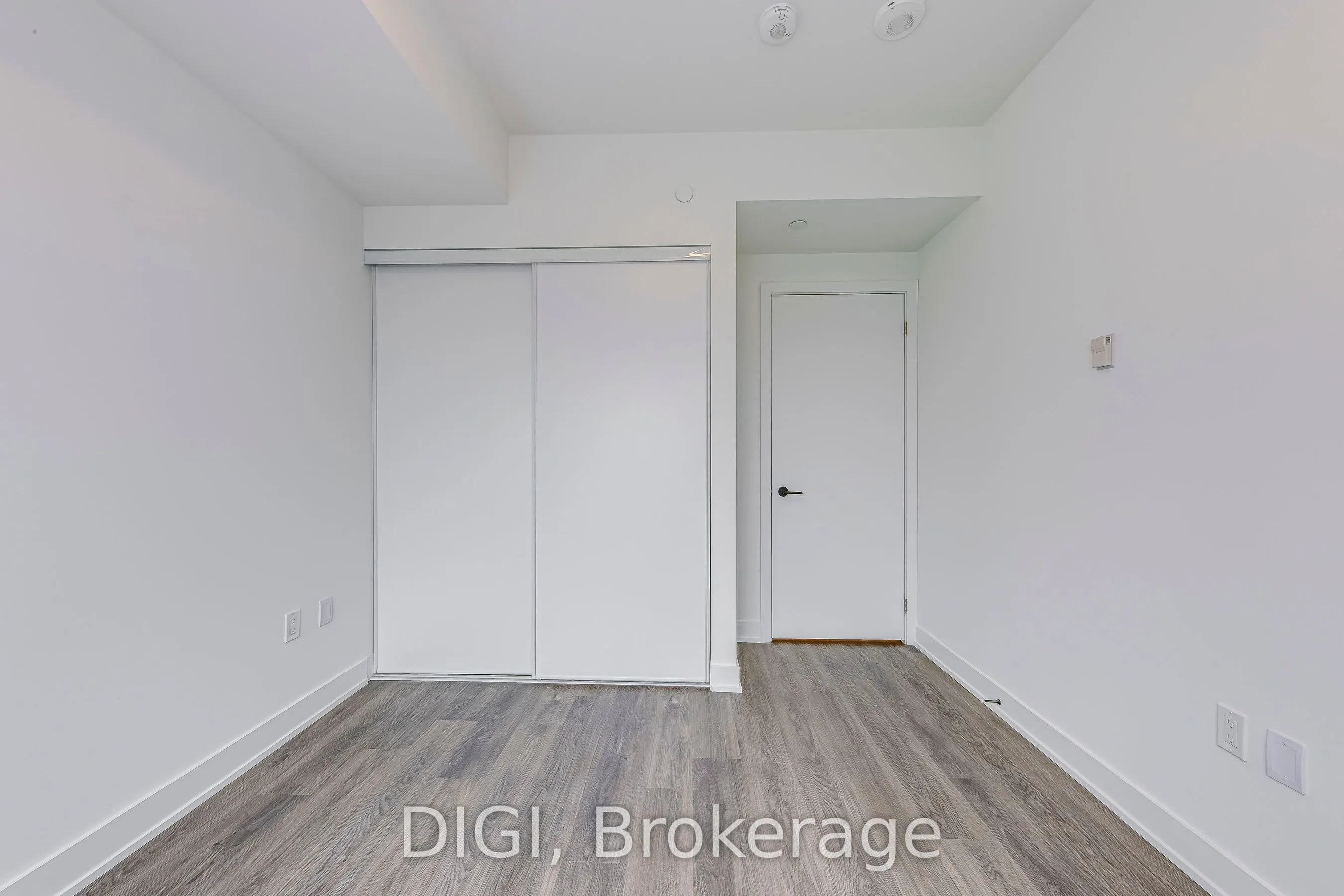 185 Enfield Place, #3010