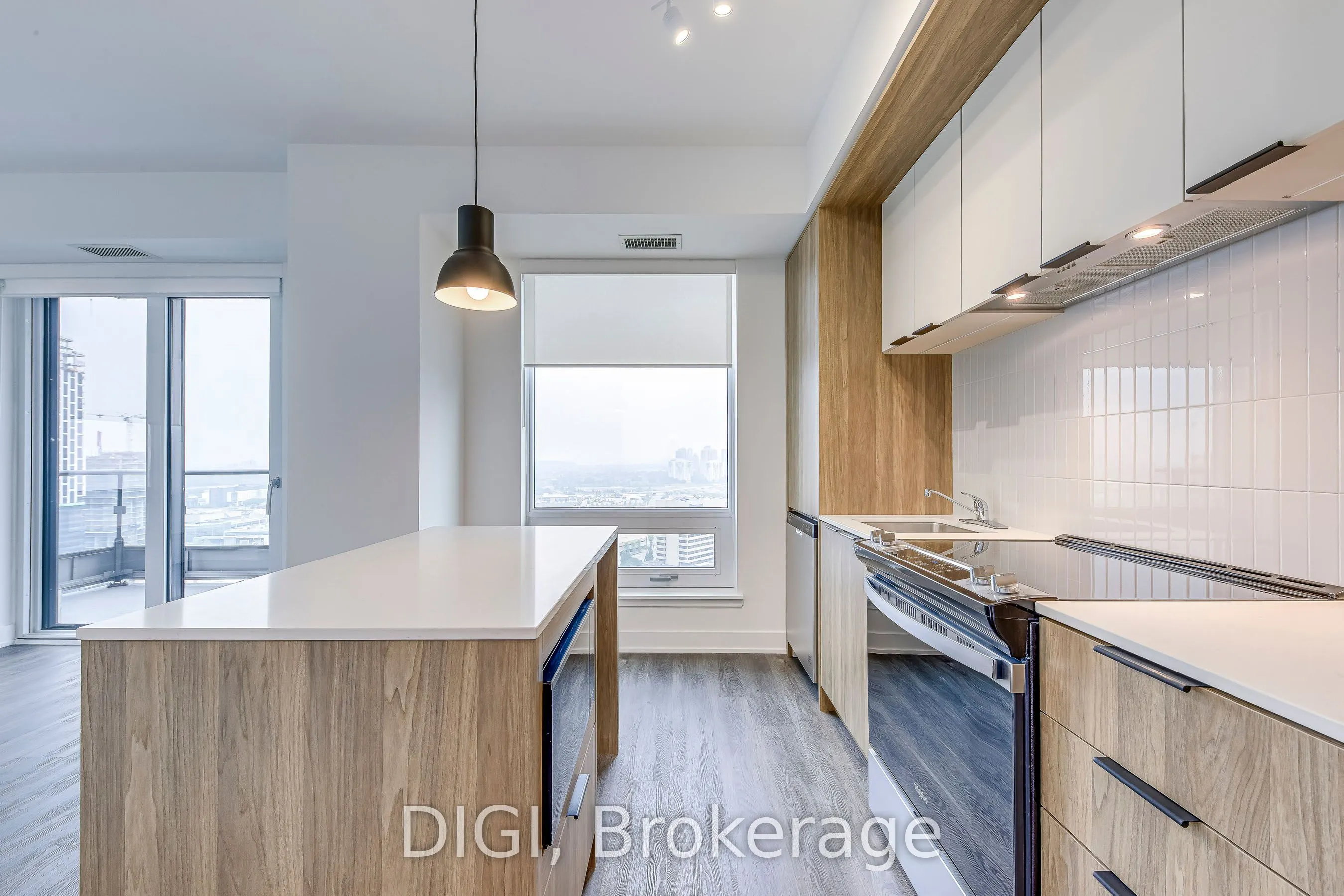 185 Enfield Place, #3010