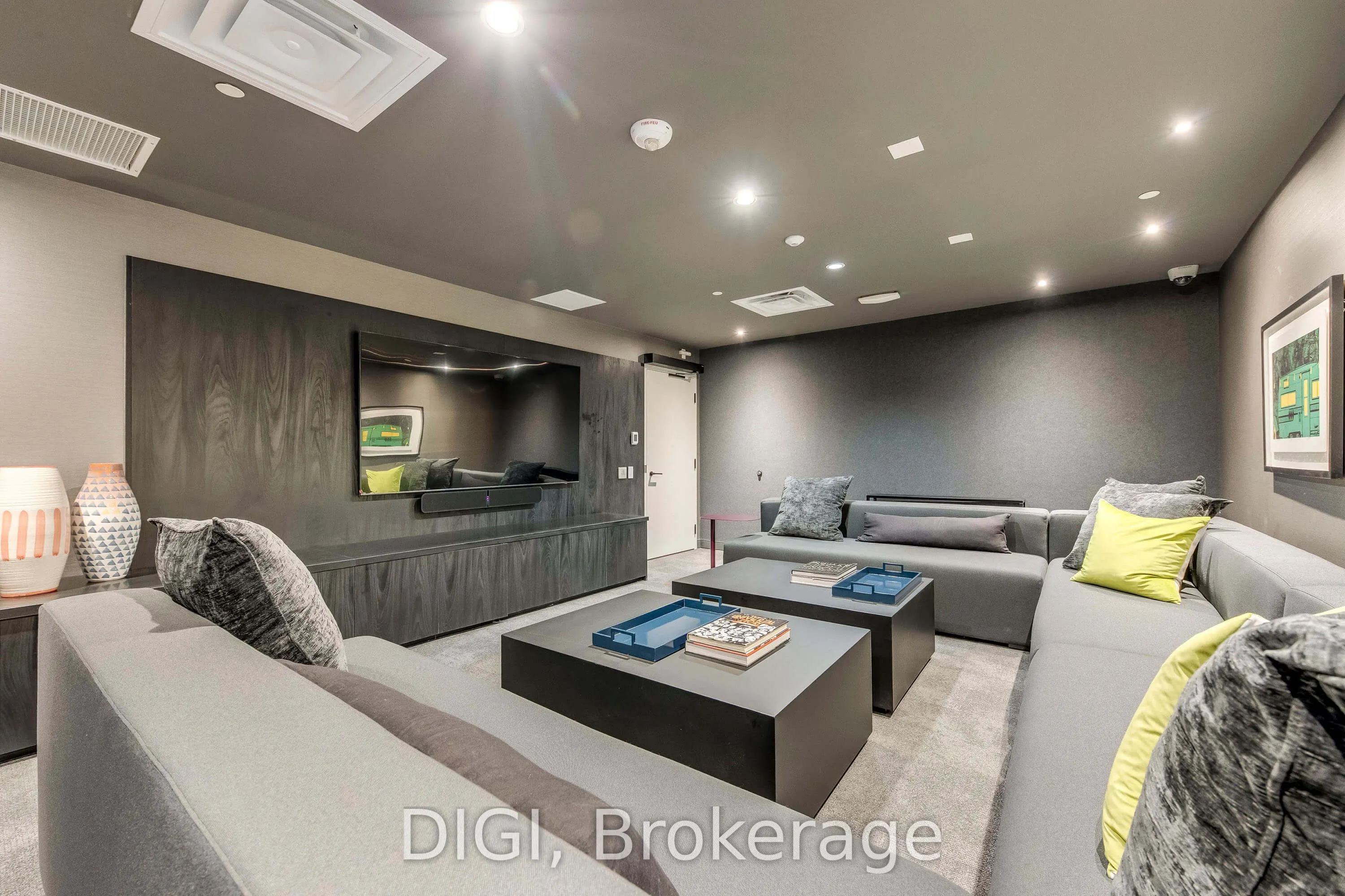 185 Enfield Place, #3010