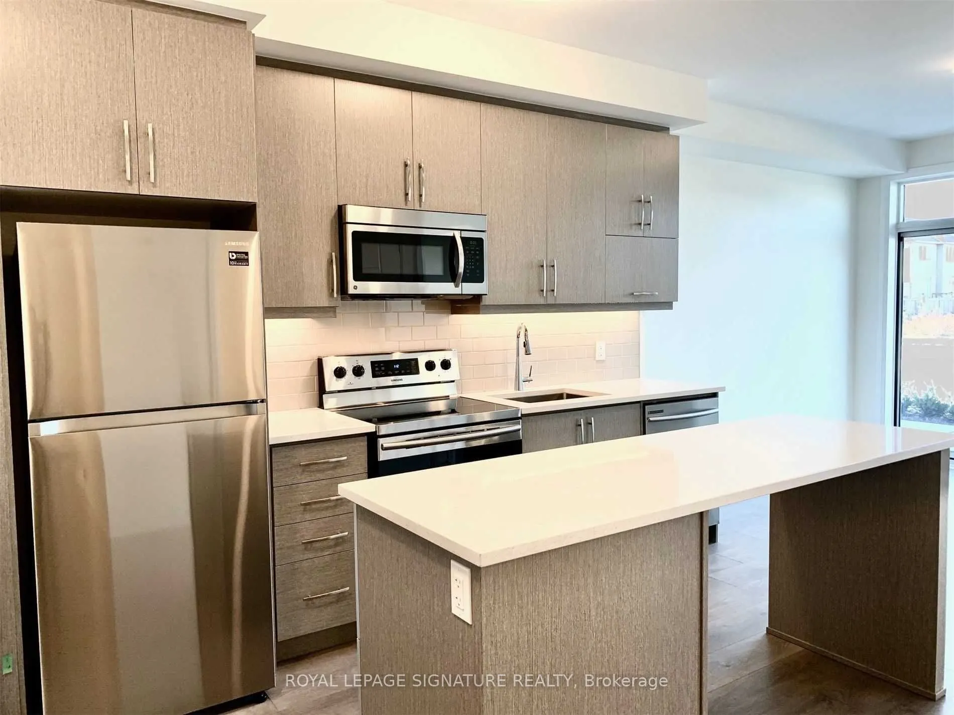 1105 Leger Way, #113