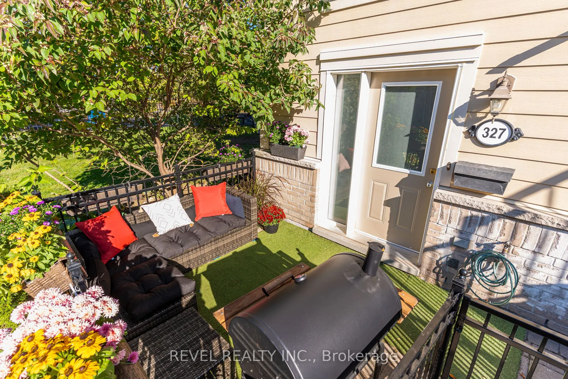 4975 Southampton Drive, #327