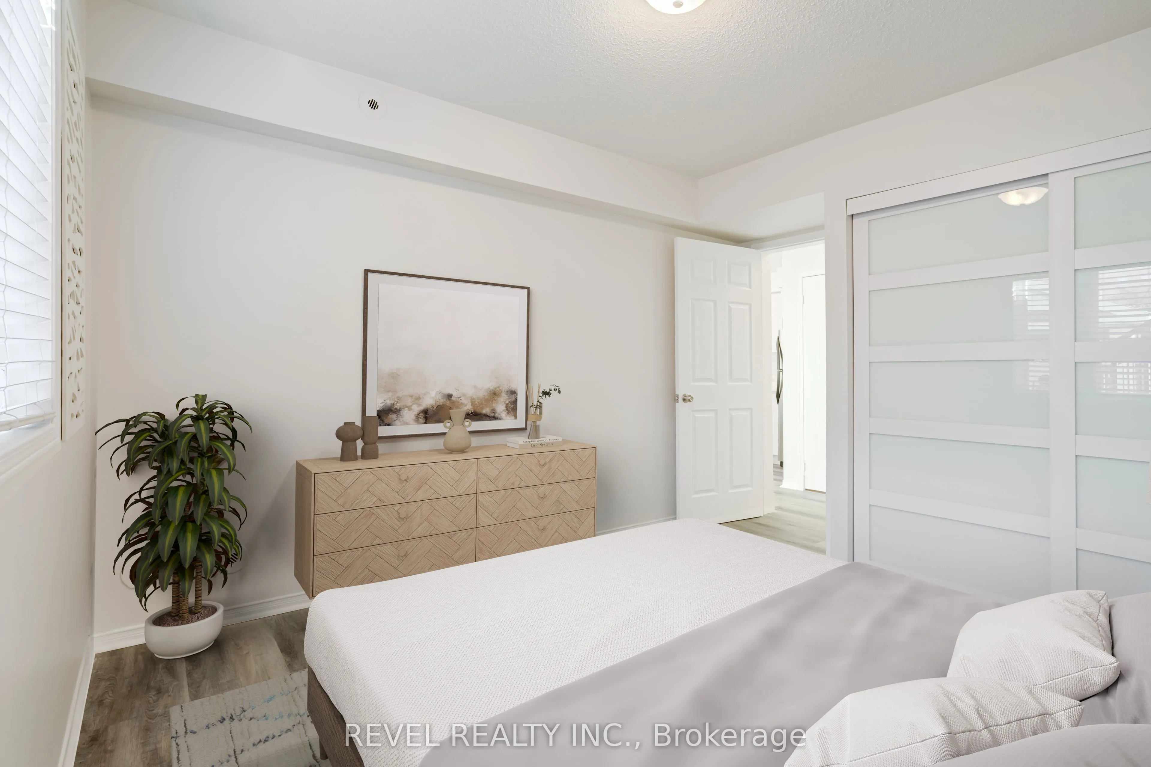 4975 Southampton Drive, #327