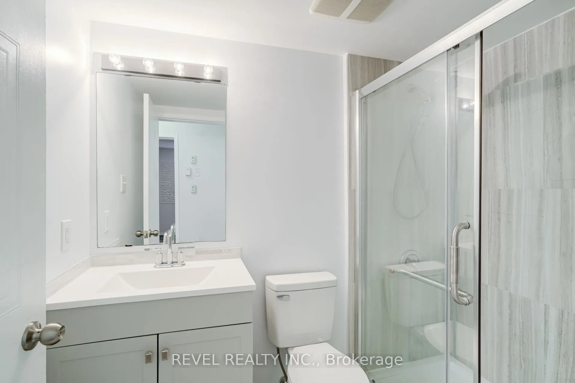 4975 Southampton Drive, #327