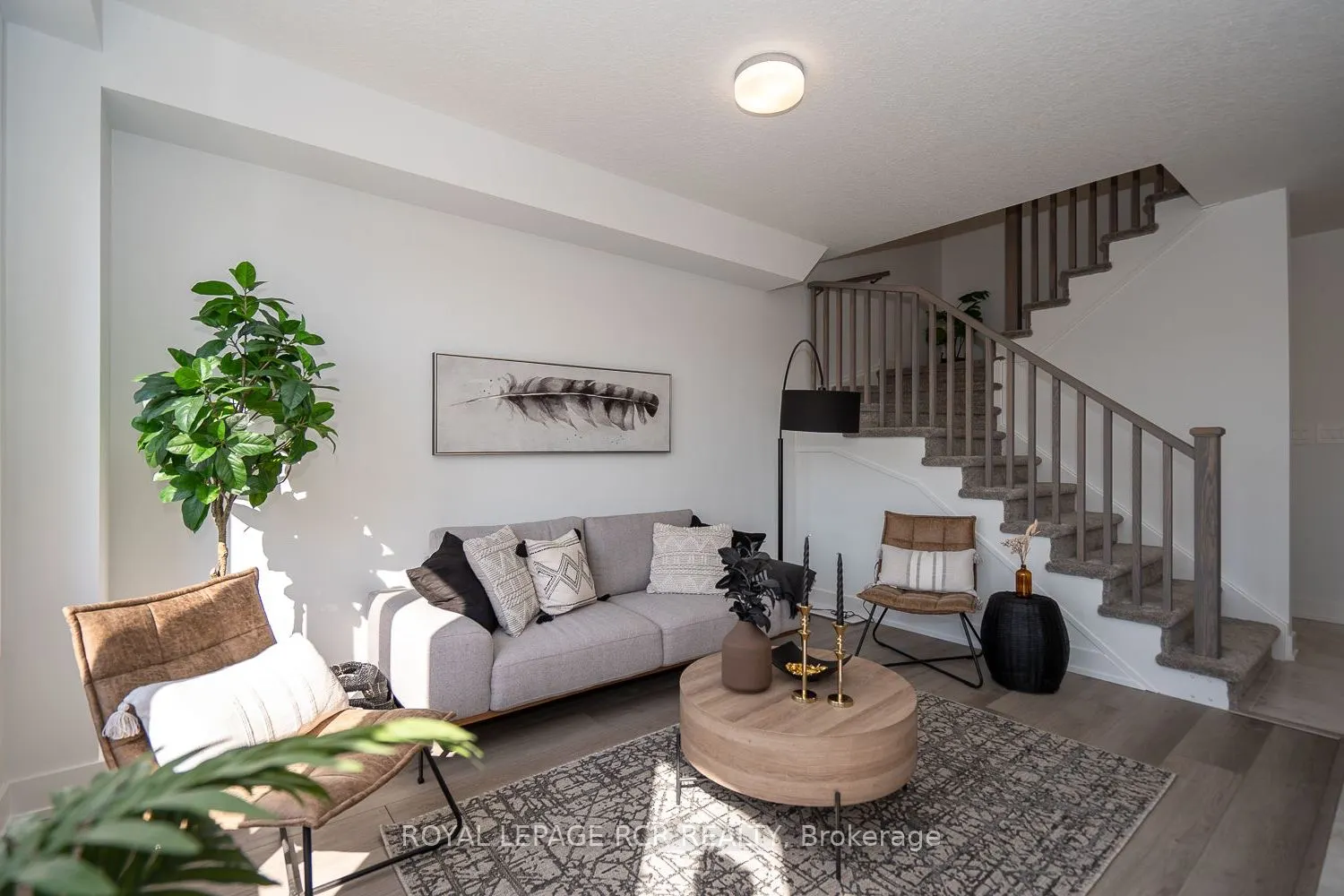 690 Broadway Avenue, #19