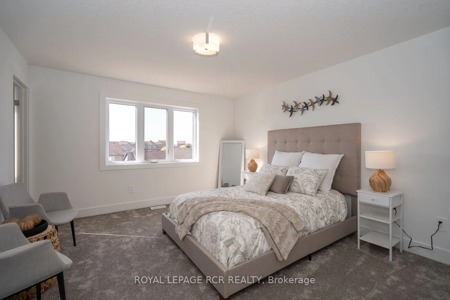 690 Broadway Avenue, #19
