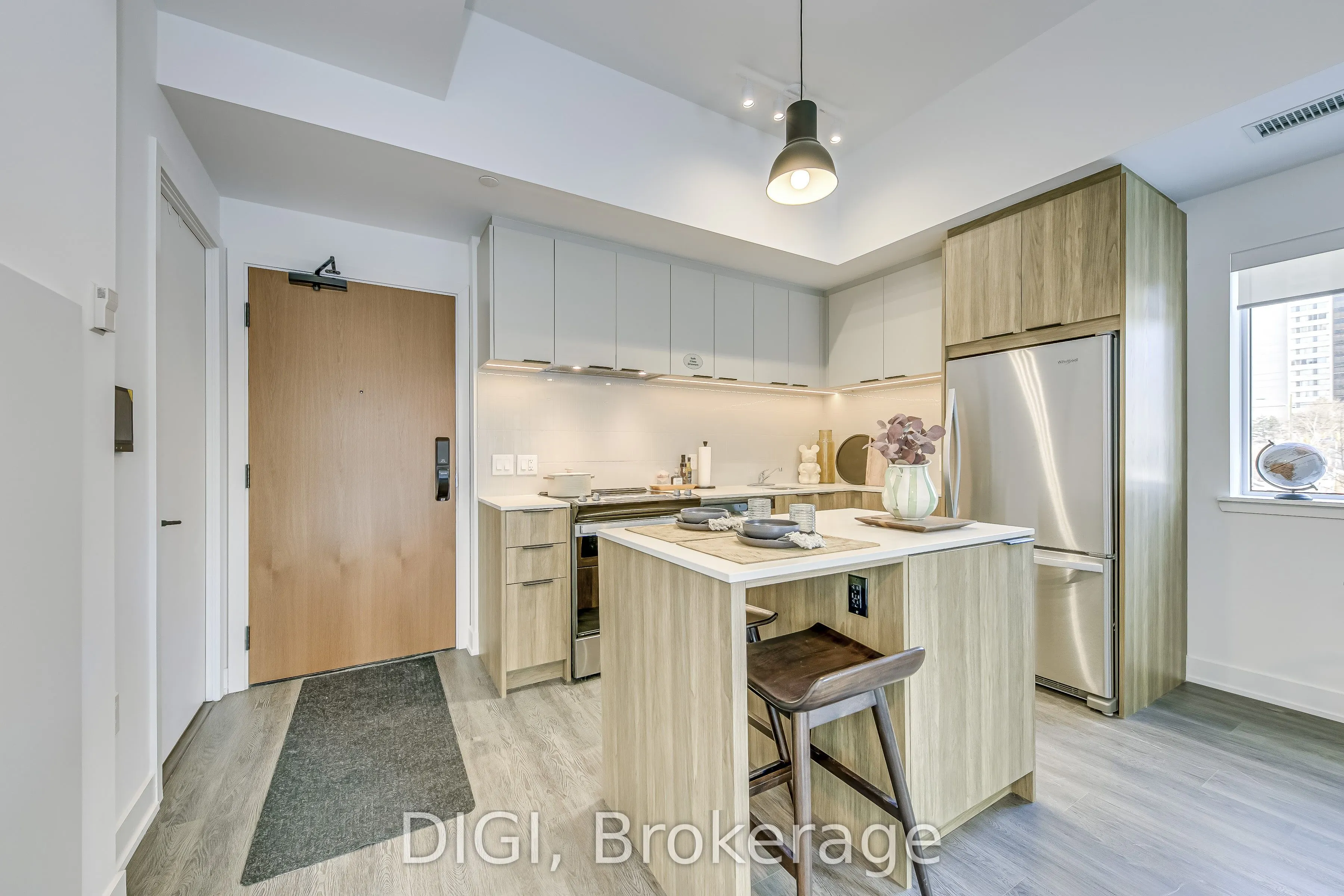 185 Enfield Place, #TH1