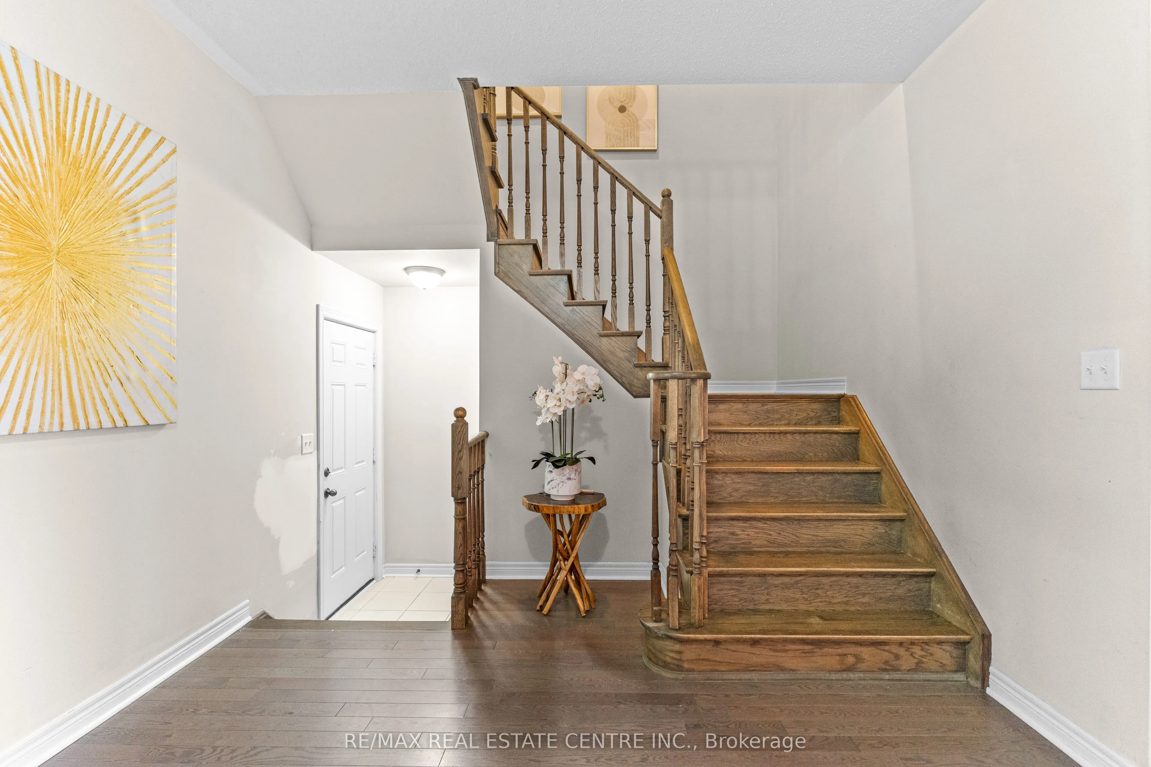 18 Hogan Manor Drive