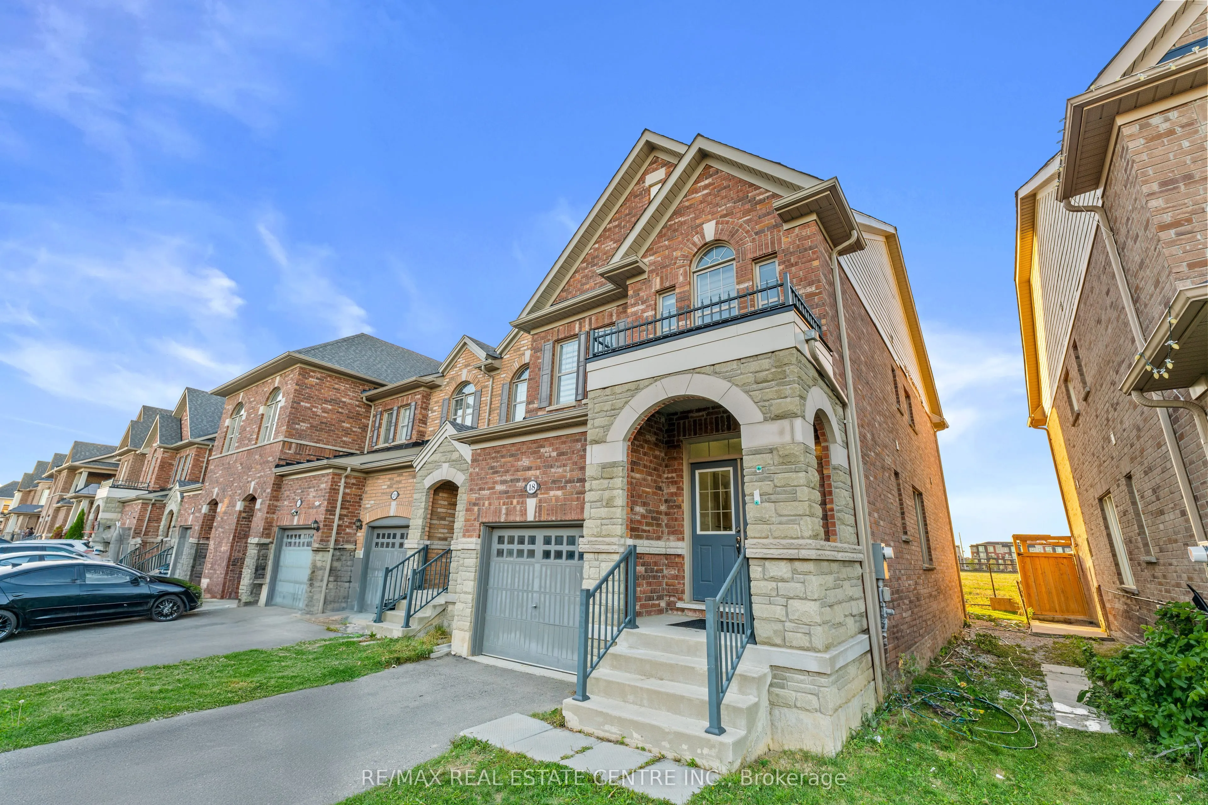 18 Hogan Manor Drive