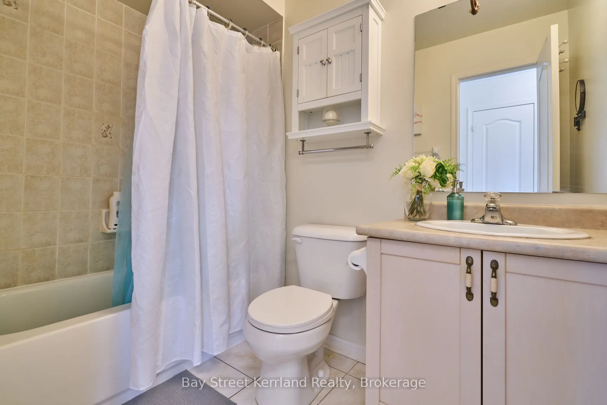 3030 Breakwater Court, #105
