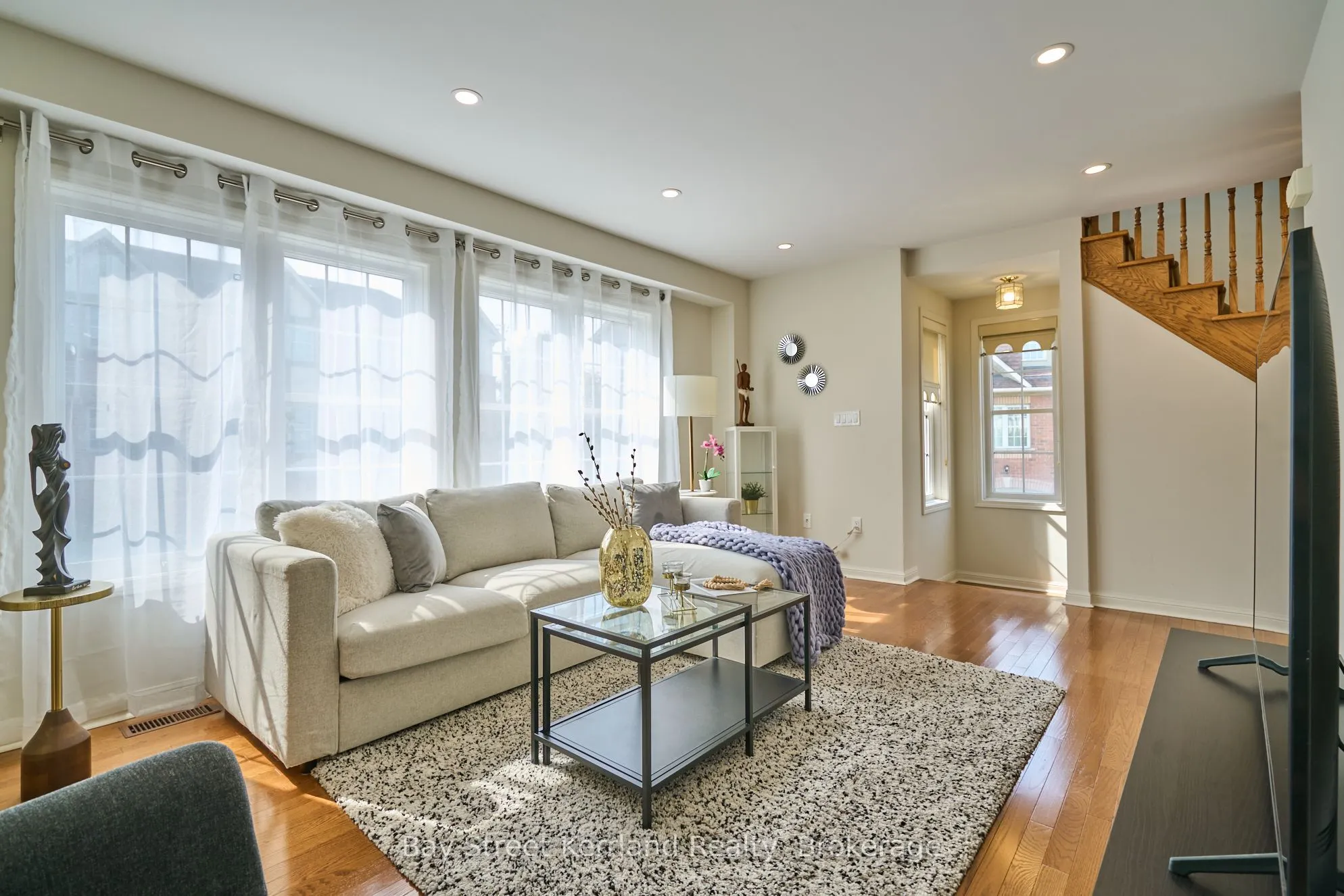 3030 Breakwater Court, #105