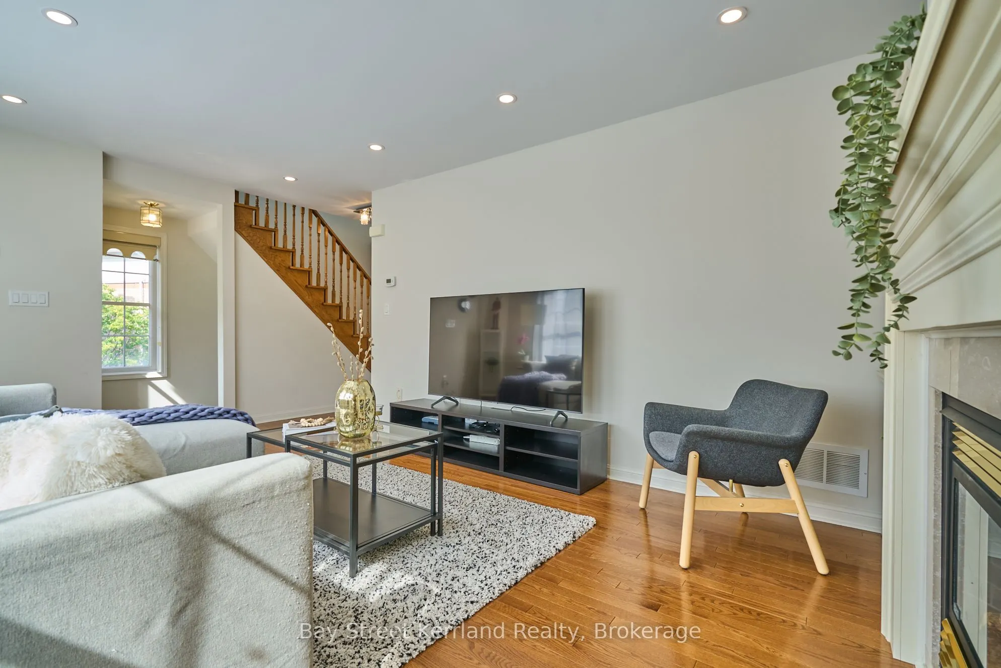 3030 Breakwater Court, #105