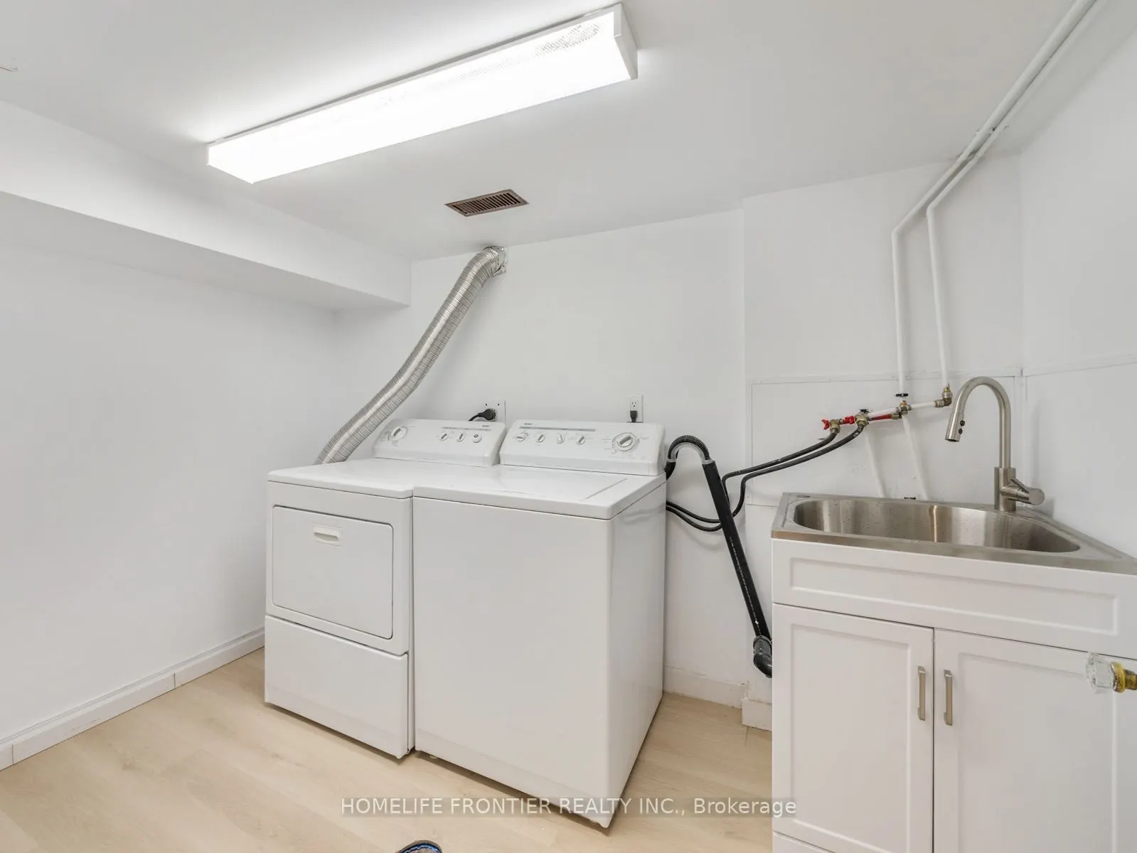 12 Gibson Avenue, #4