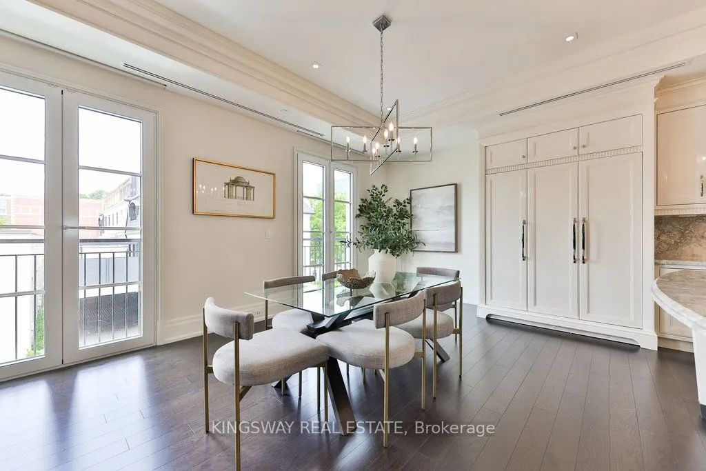 300 Randall Street, #203