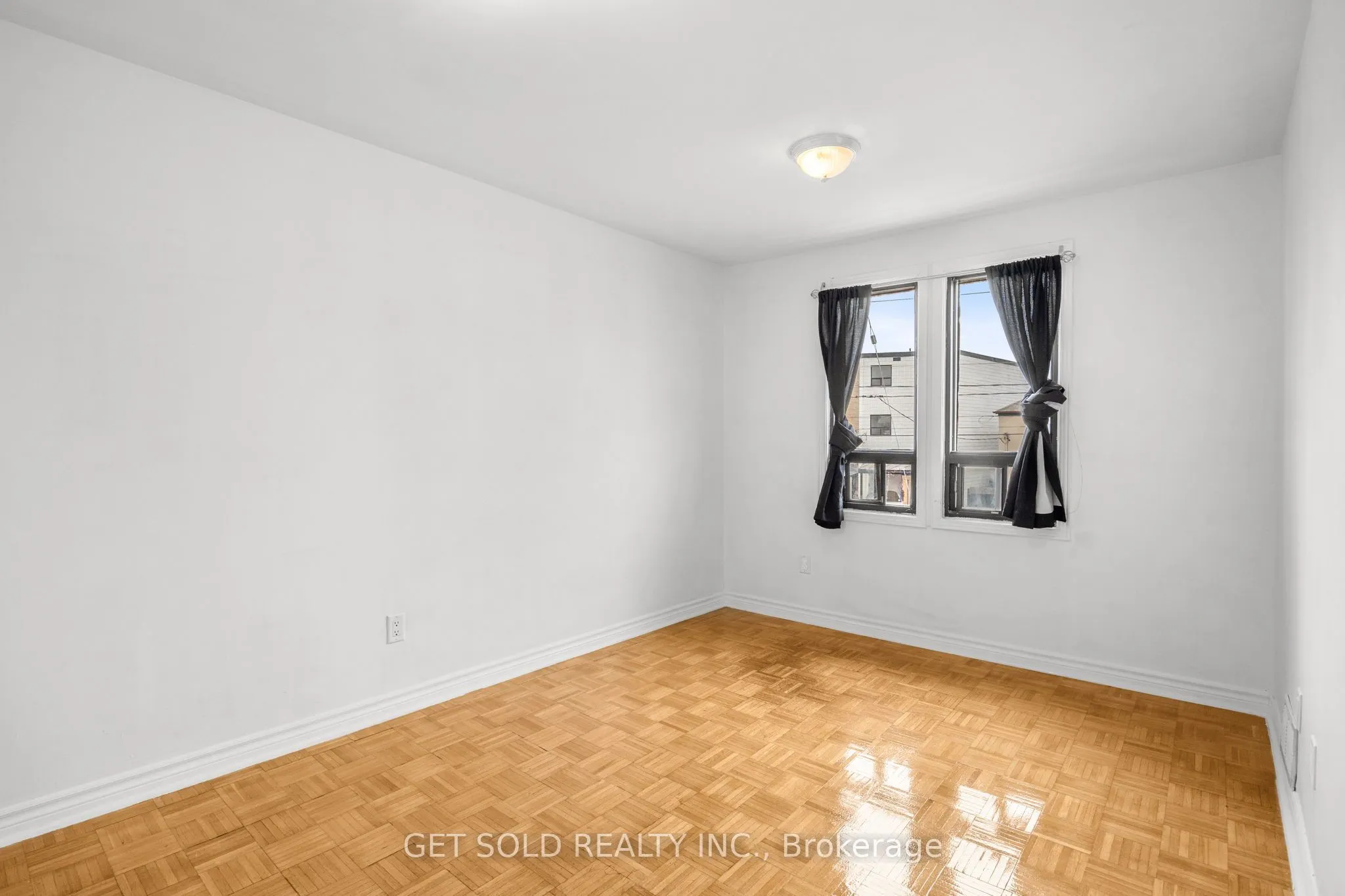 1631 Weston Road