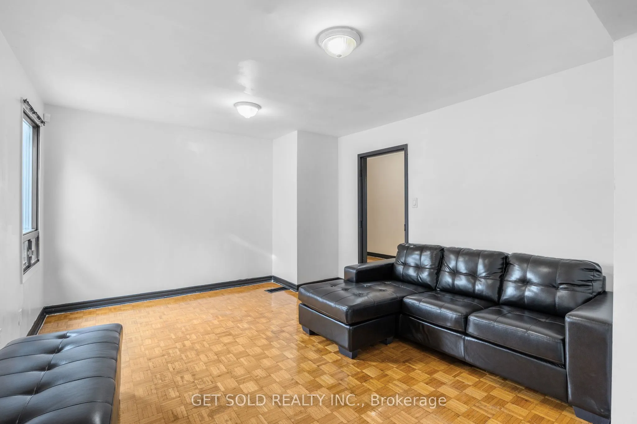 1631 Weston Road