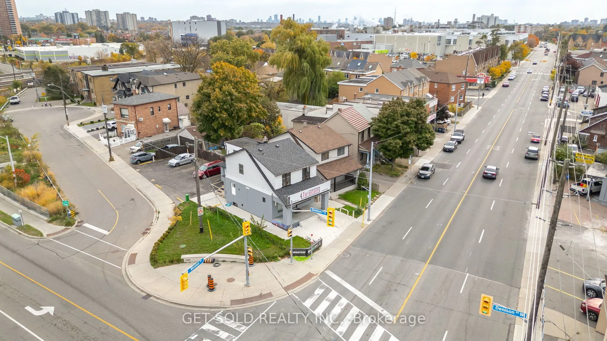 1631 Weston Road