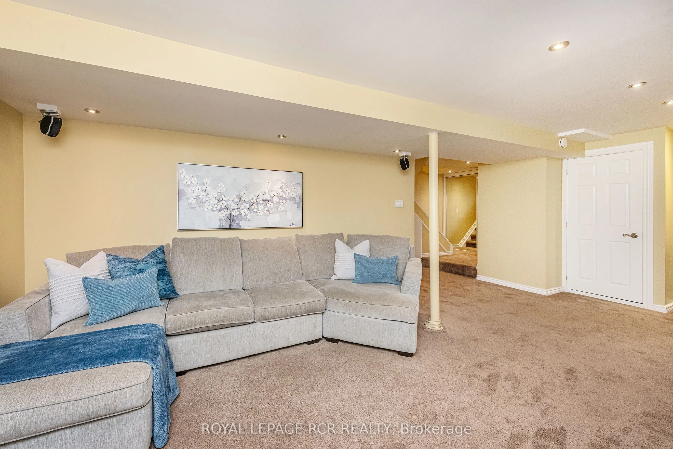 19 Shenstone Avenue